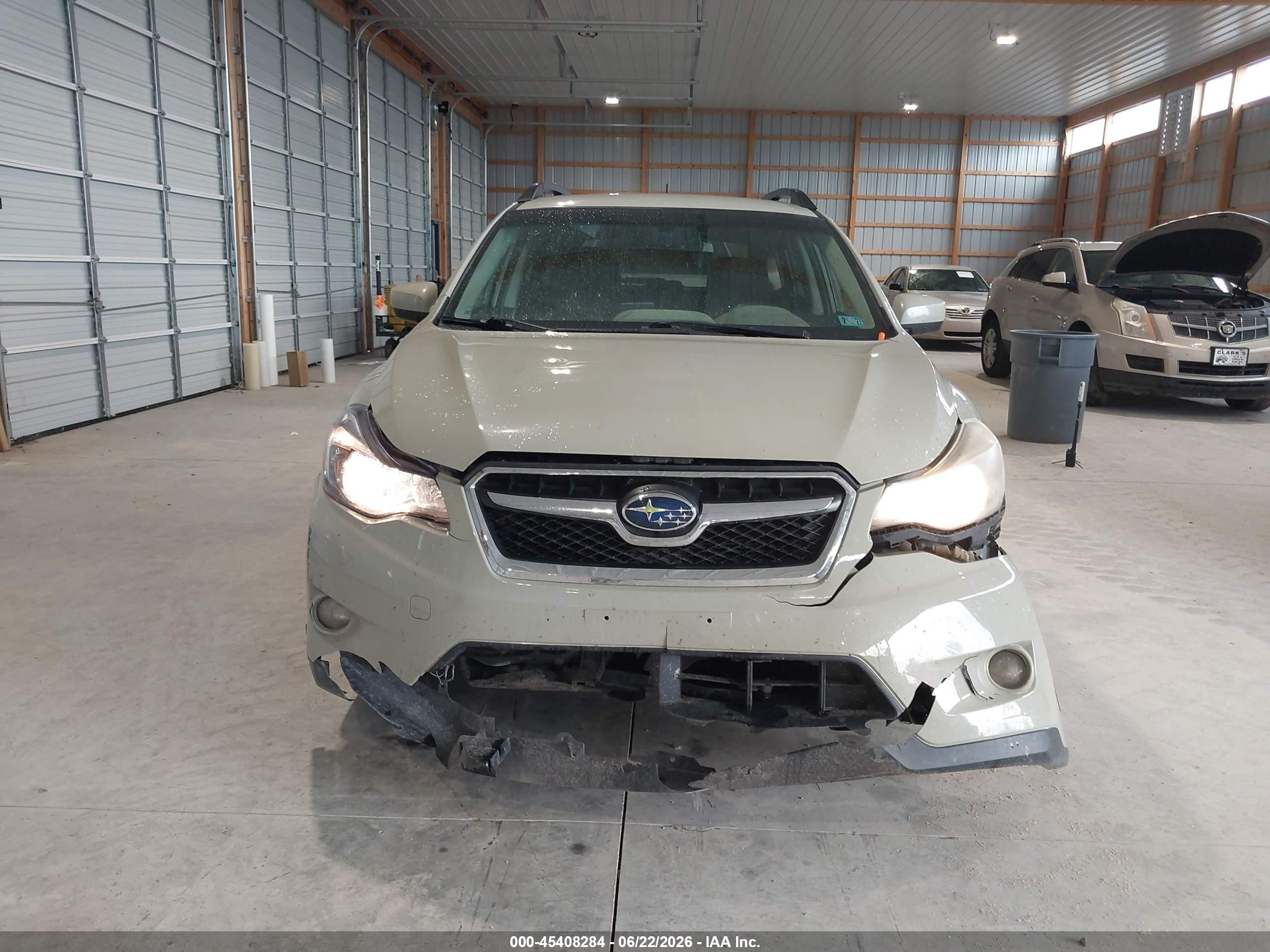 2015 Subaru Xv Crosstrek 2.0i Premium Beige vin: JF2GPACC0F9310175
