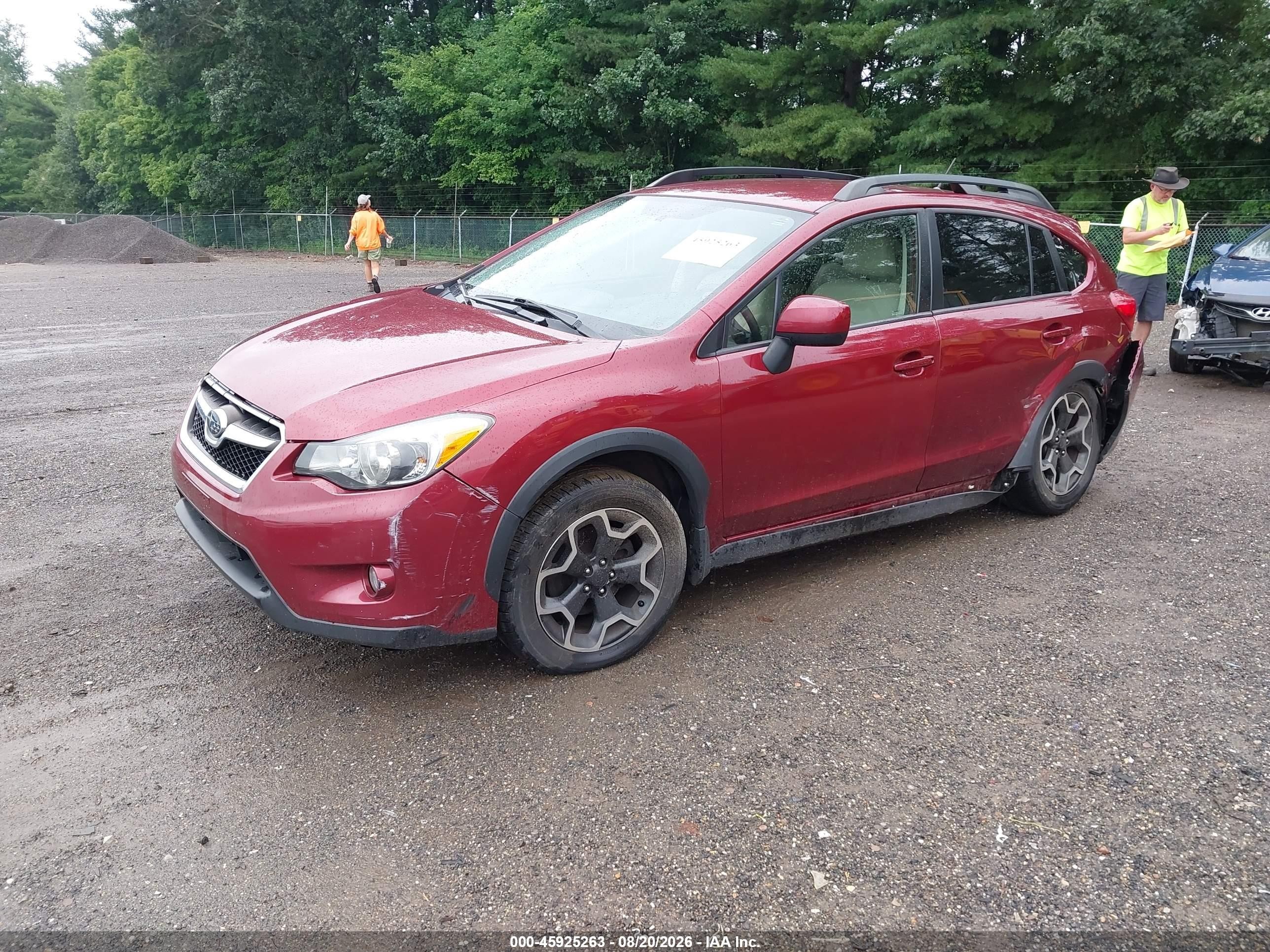 2014 Subaru Xv Crosstrek 2.0i Premium Red vin: JF2GPACC1E8238763