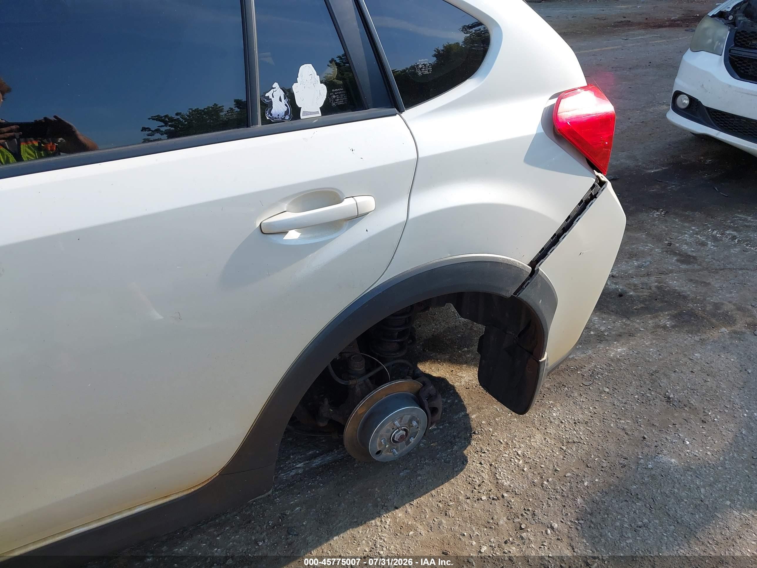 2013 Subaru Xv Crosstrek 2.0i Premium White vin: JF2GPACC2D1840353