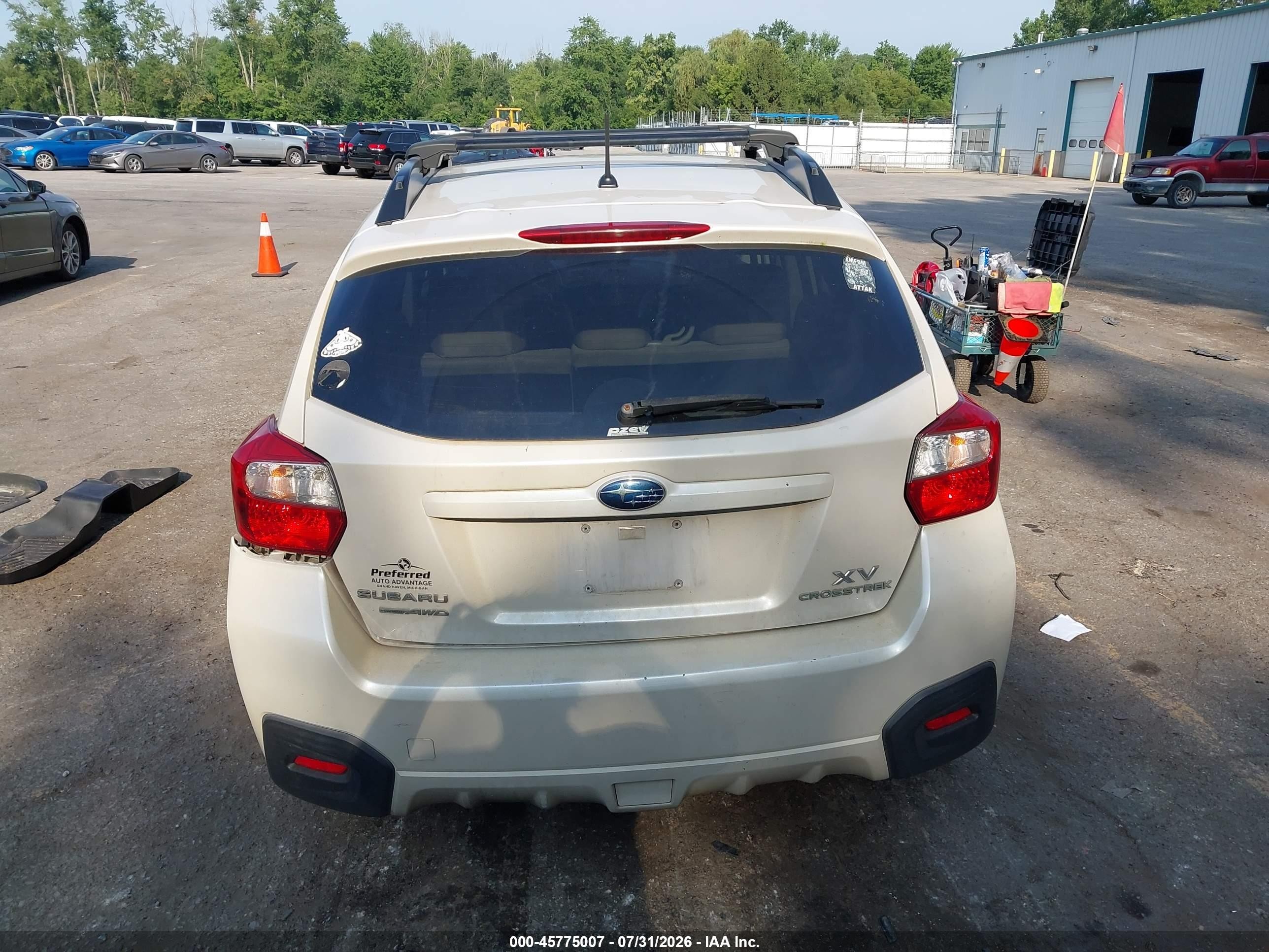 2013 Subaru Xv Crosstrek 2.0i Premium White vin: JF2GPACC2D1840353