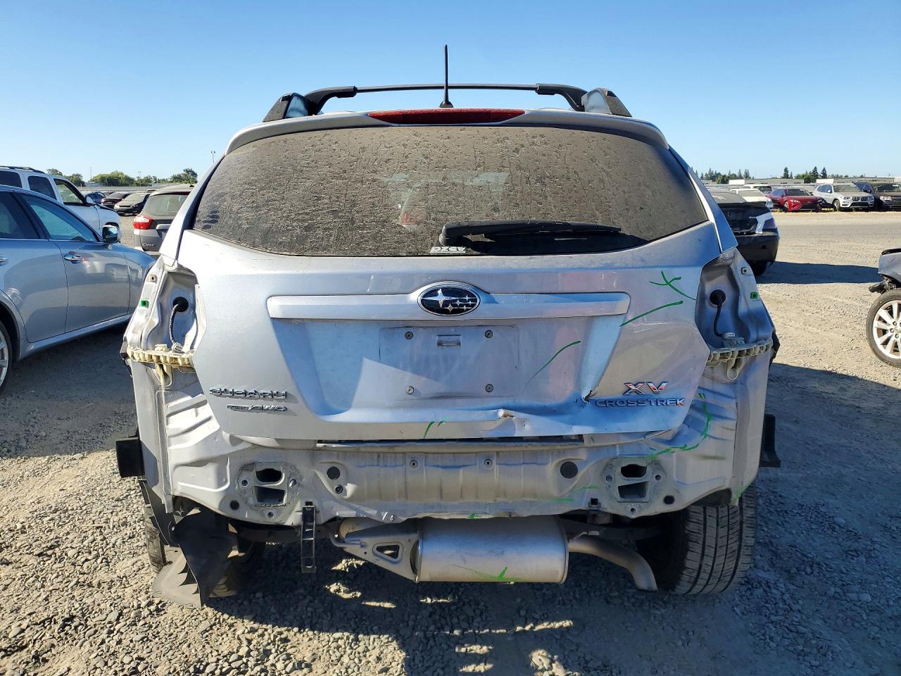 2013 Subaru Xv Crosstrek 2.0 Premium Silver vin: JF2GPACC2D2216398