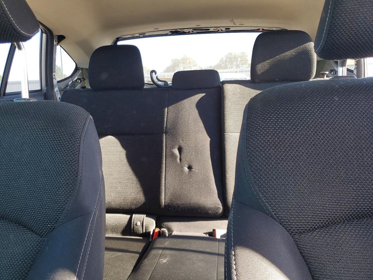 2013 Subaru Xv Crosstrek 2.0 Premium Silver vin: JF2GPACC2D2216398