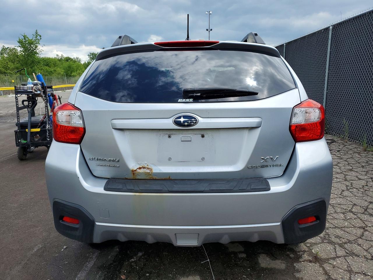 2013 Subaru Xv Crosstrek 2.0 Premium Silver vin: JF2GPACC2D2888123