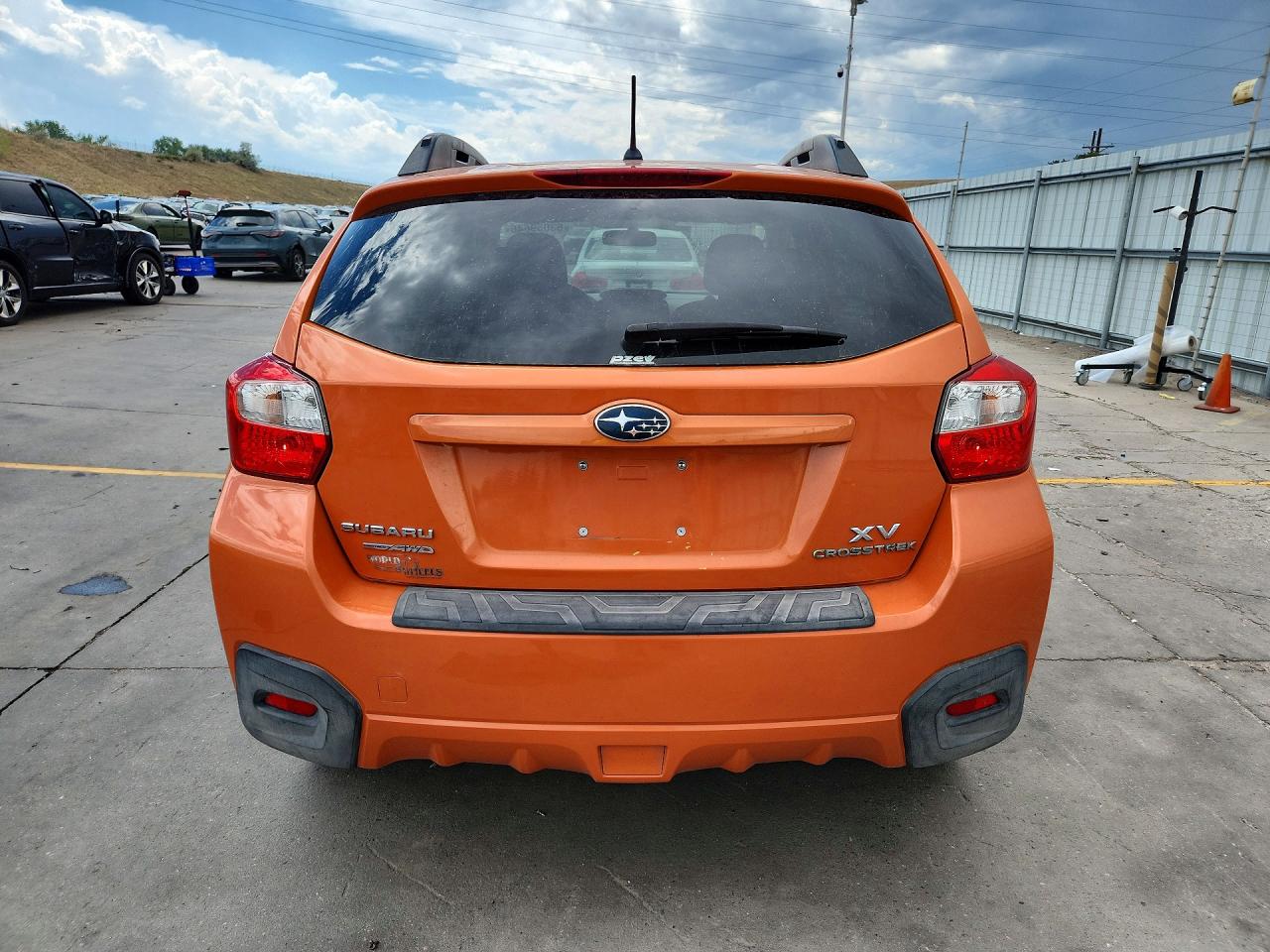 2014 Subaru Xv Crosstrek 2.0 Premium Оранжевый vin: JF2GPACC2E8301143