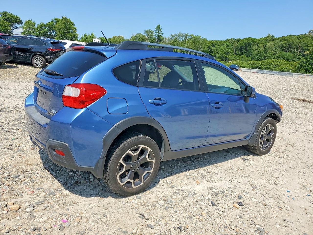 2014 Subaru Xv Crosstrek 2.0 Premium Blue vin: JF2GPACC2E8303703