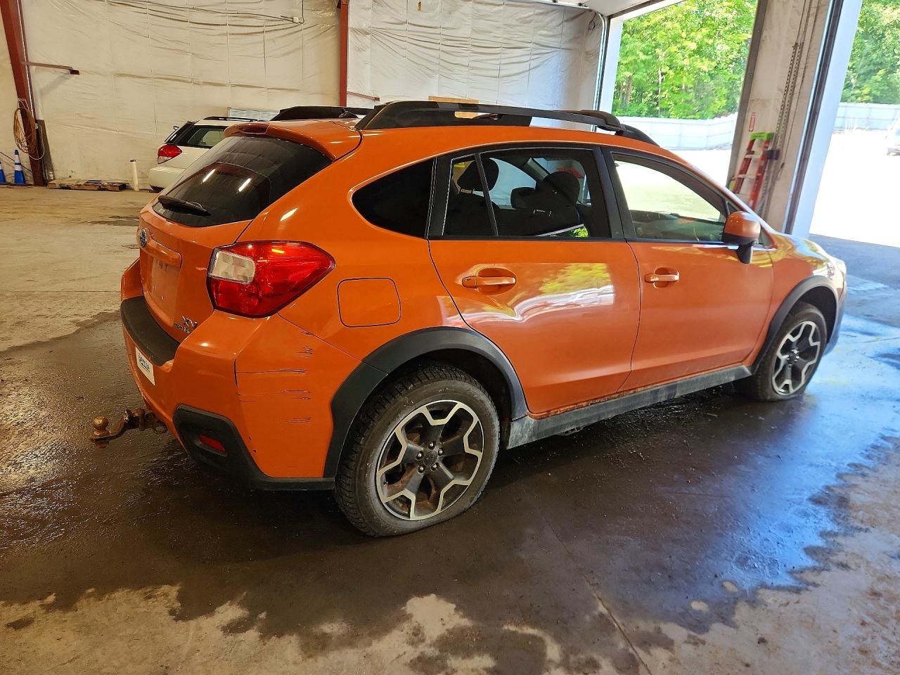 2014 Subaru Xv Crosstrek 2.0 Premium Orange vin: JF2GPACC2E8330688