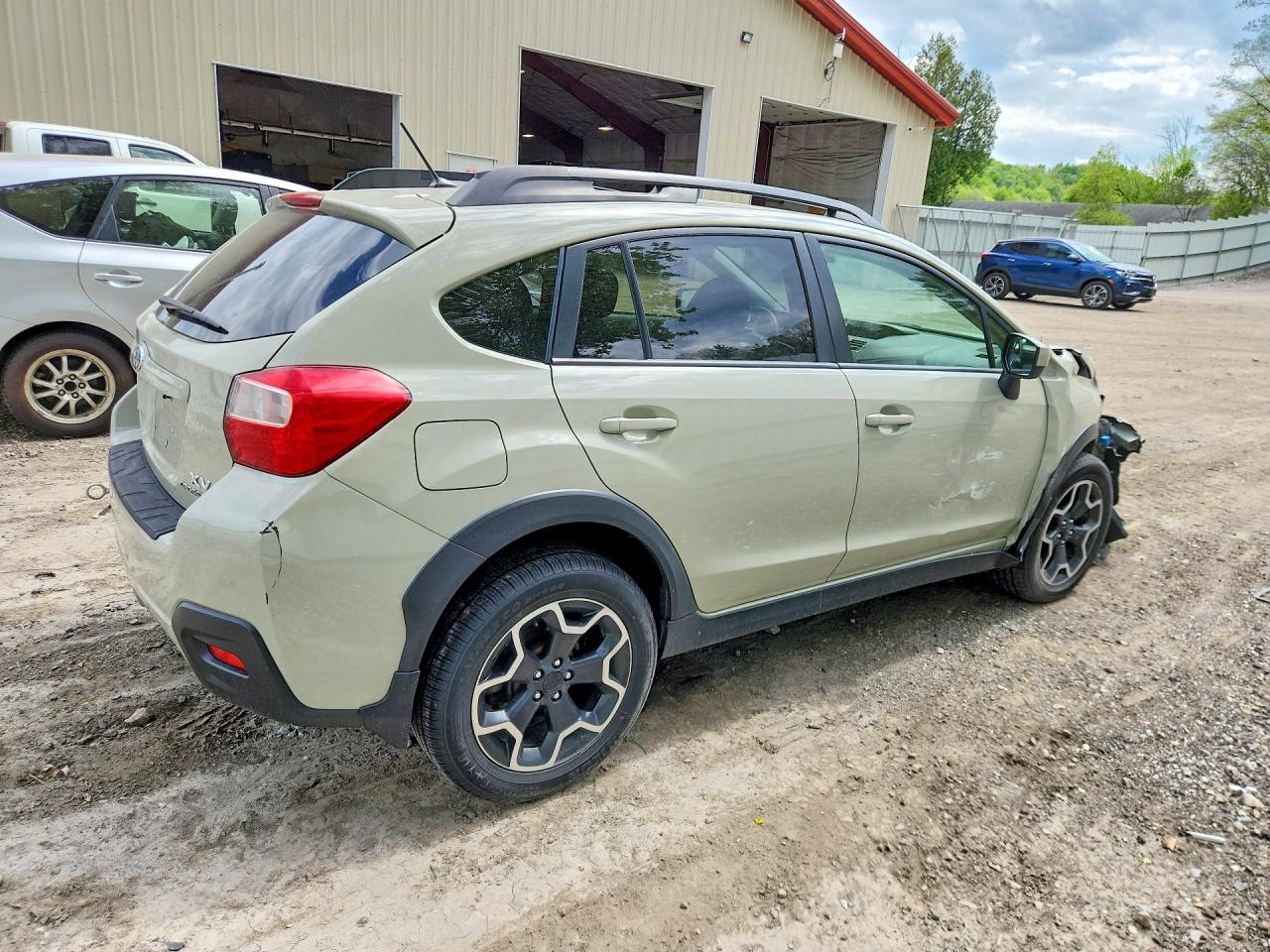 2015 Subaru Xv Crosstrek 2.0 Premium Tan vin: JF2GPACC2F8256979