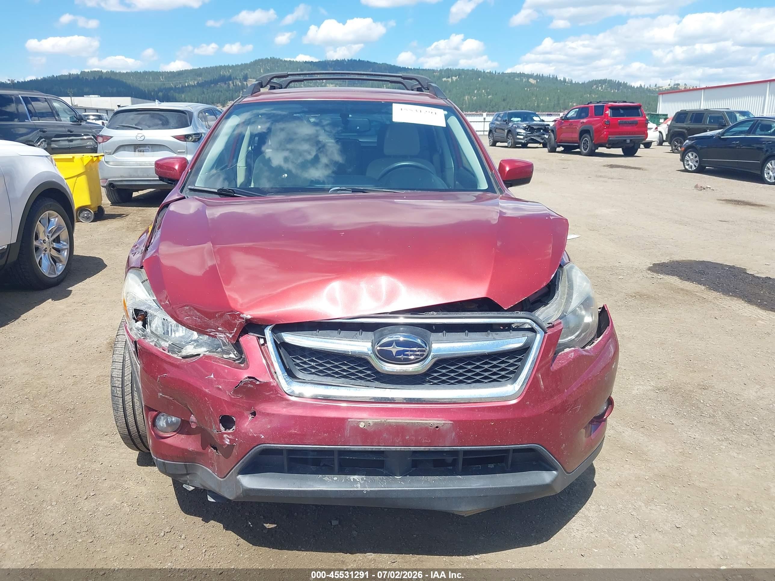 2015 Subaru Xv Crosstrek 2.0i Premium Burgundy vin: JF2GPACC2F8277265