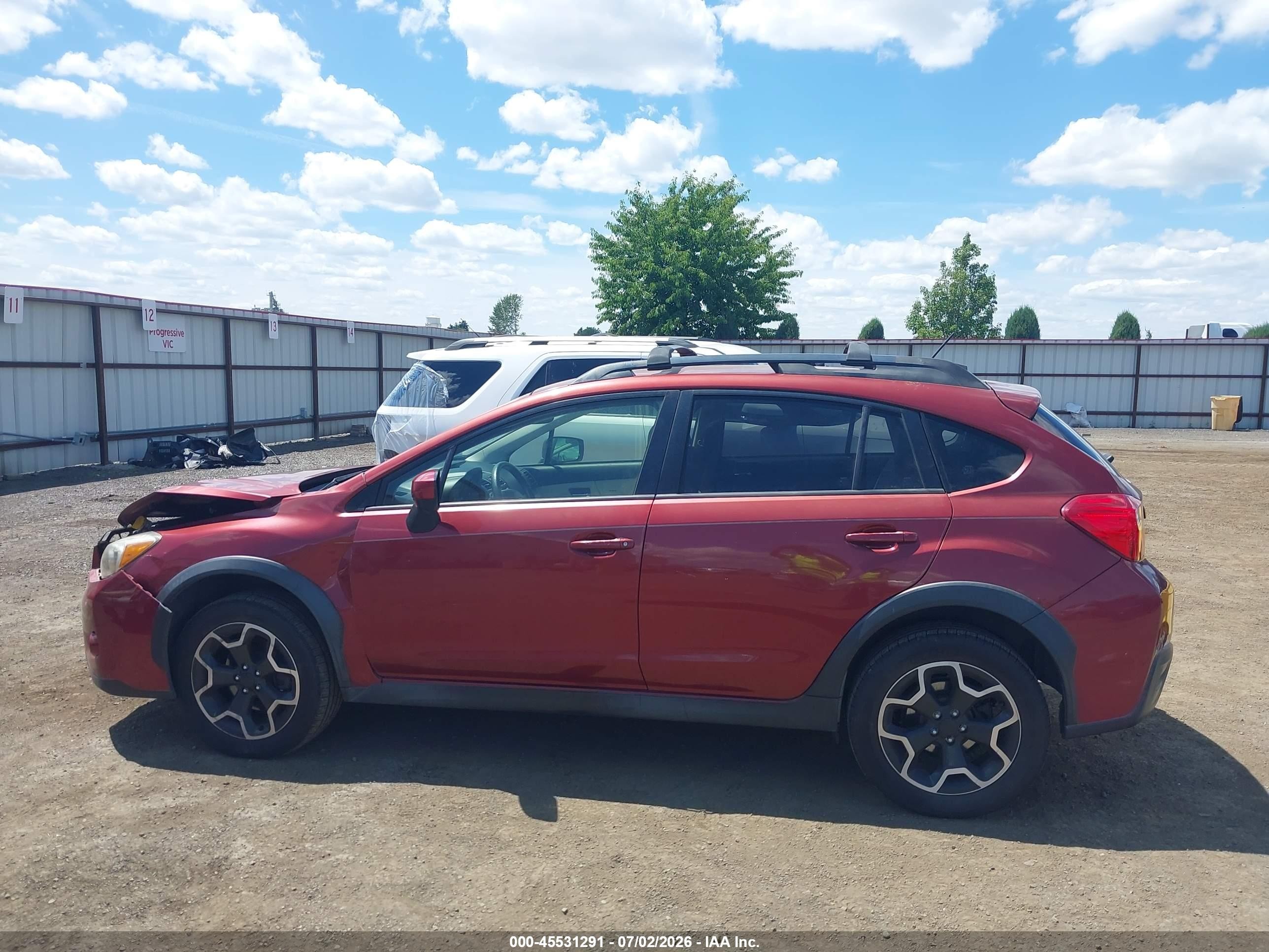 2015 Subaru Xv Crosstrek 2.0i Premium Burgundy vin: JF2GPACC2F8277265