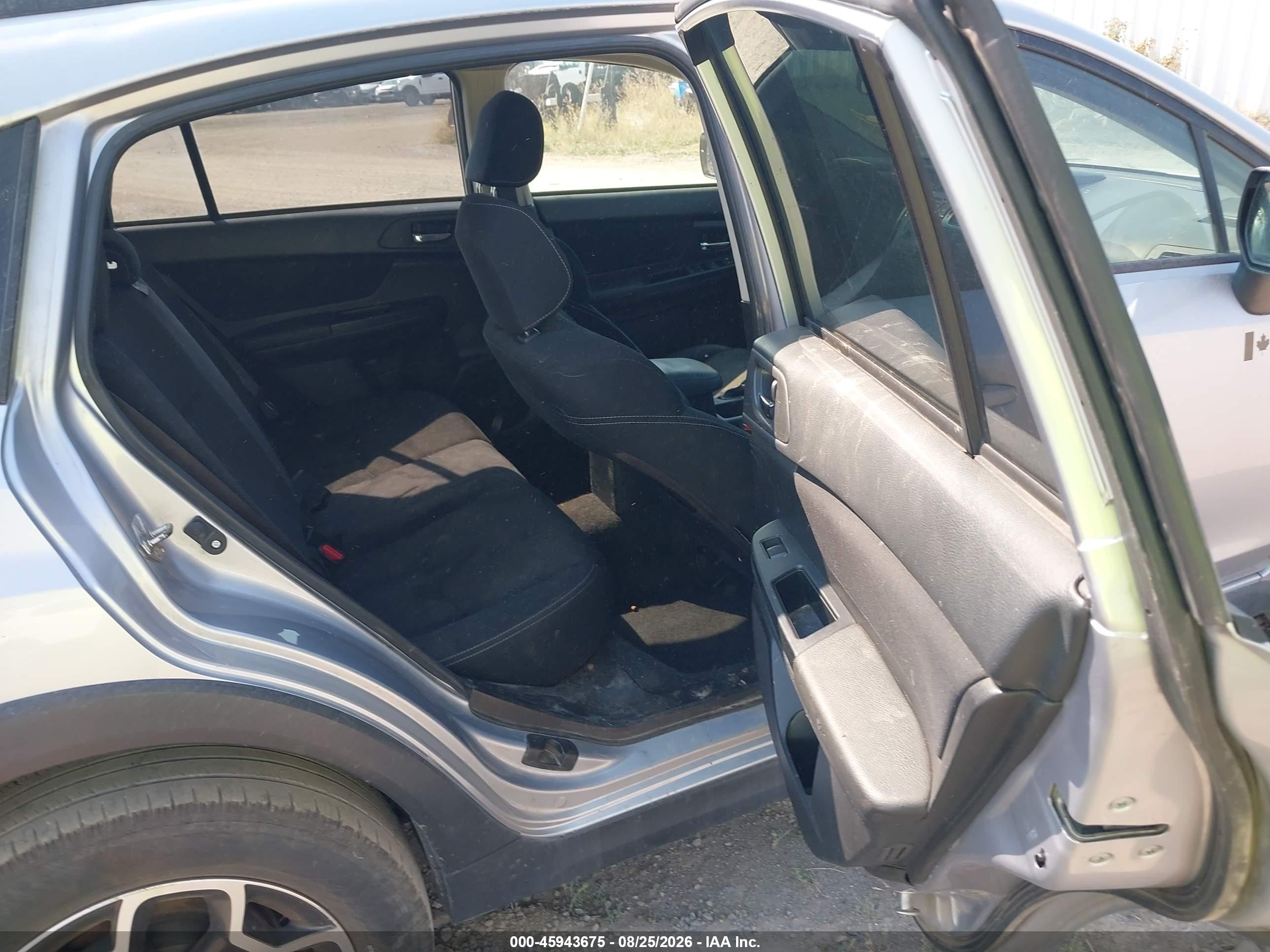 2013 Subaru Xv Crosstrek 2.0i Premium Серебряный vin: JF2GPACC3D2848374