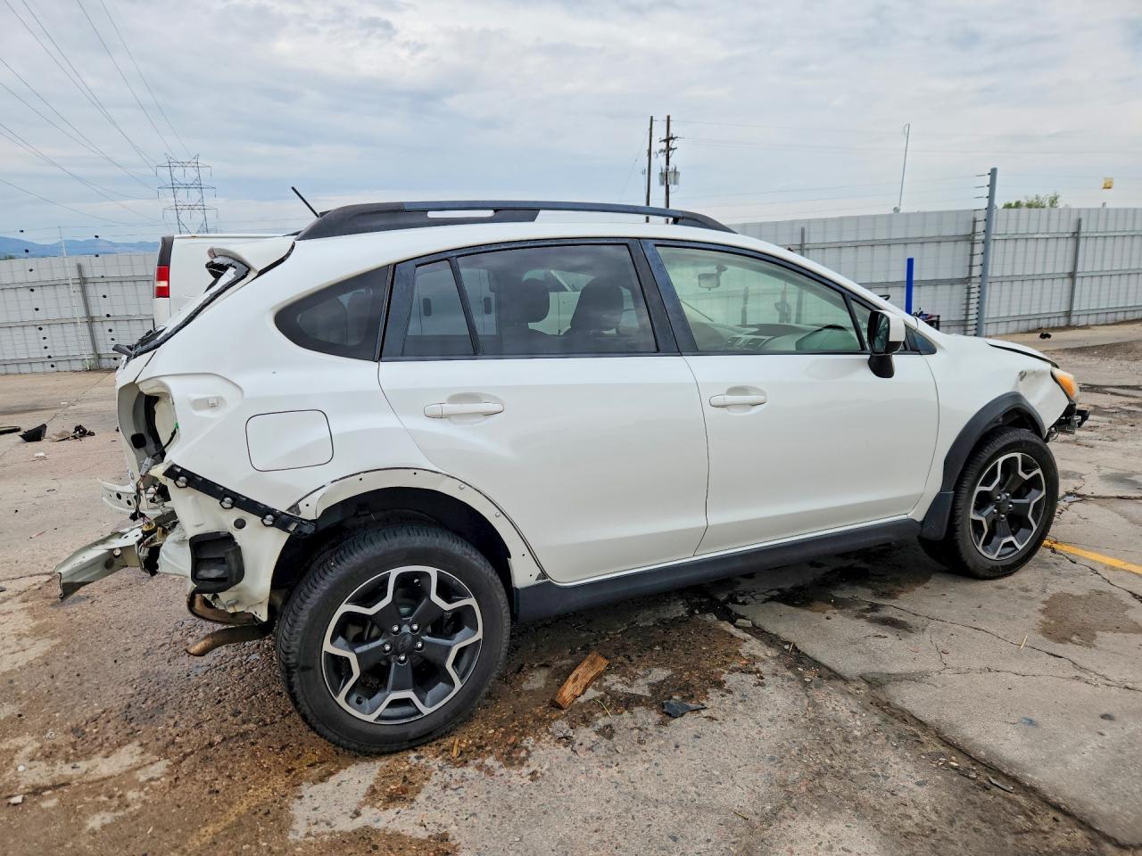 2014 Subaru Xv Crosstrek 2.0 Premium White vin: JF2GPACC3E8304679