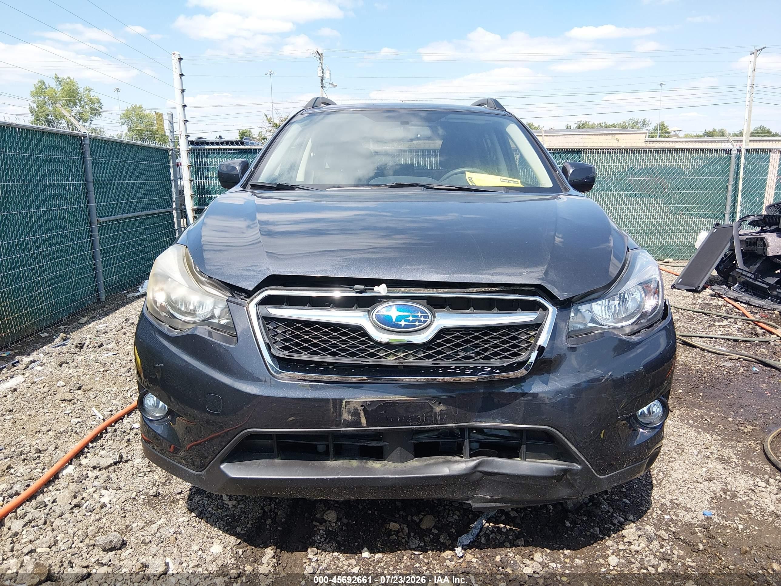 2014 Subaru Xv Crosstrek 2.0i Premium Gray vin: JF2GPACC3E8330134