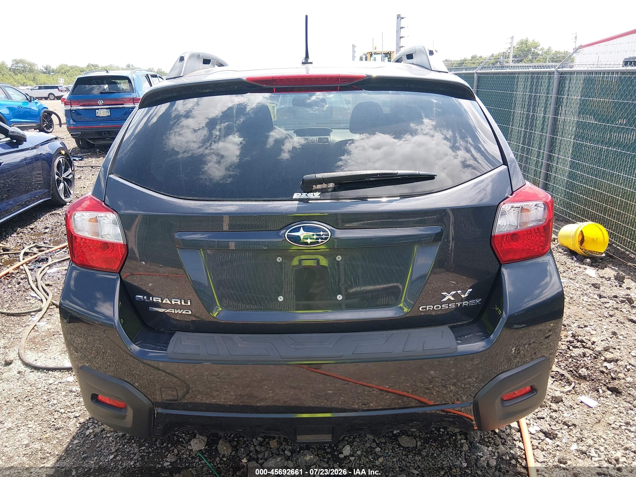 2014 Subaru Xv Crosstrek 2.0i Premium Gray vin: JF2GPACC3E8330134