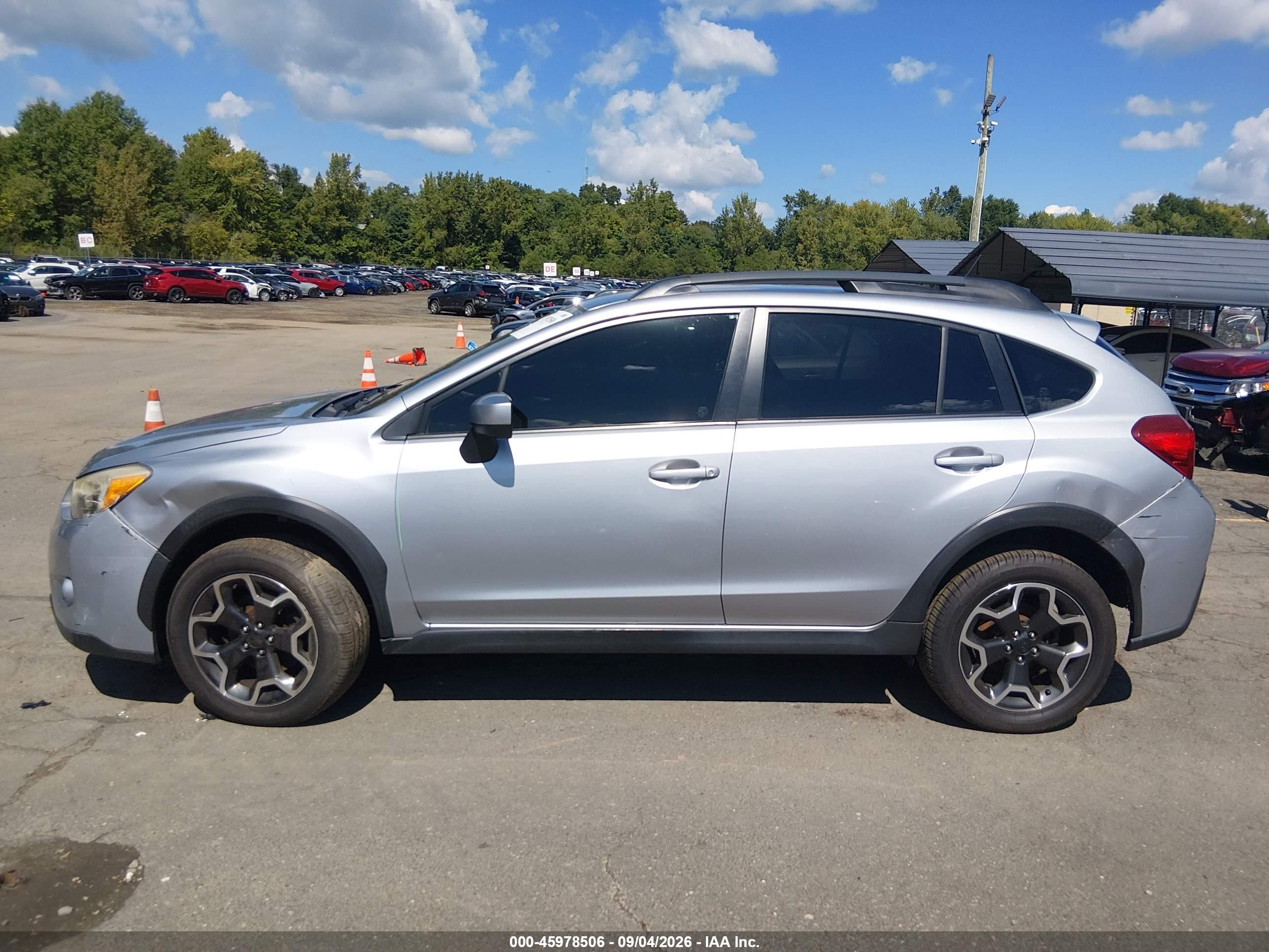 2015 Subaru Xv Crosstrek 2.0i Premium Silver vin: JF2GPACC3F8255968
