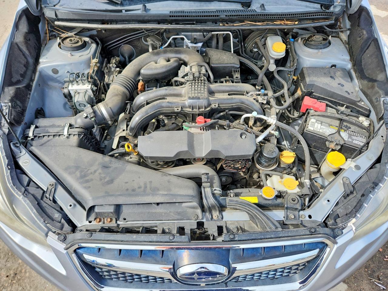2014 Subaru Xv Crosstrek 2.0 Premium Silver vin: JF2GPACC4E8306604