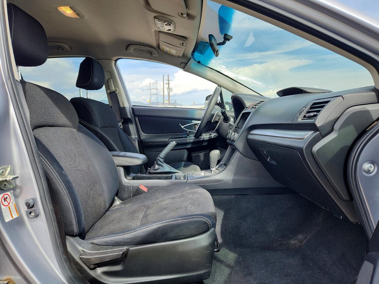 2014 Subaru Xv Crosstrek 2.0 Premium Silver vin: JF2GPACC4E8306604