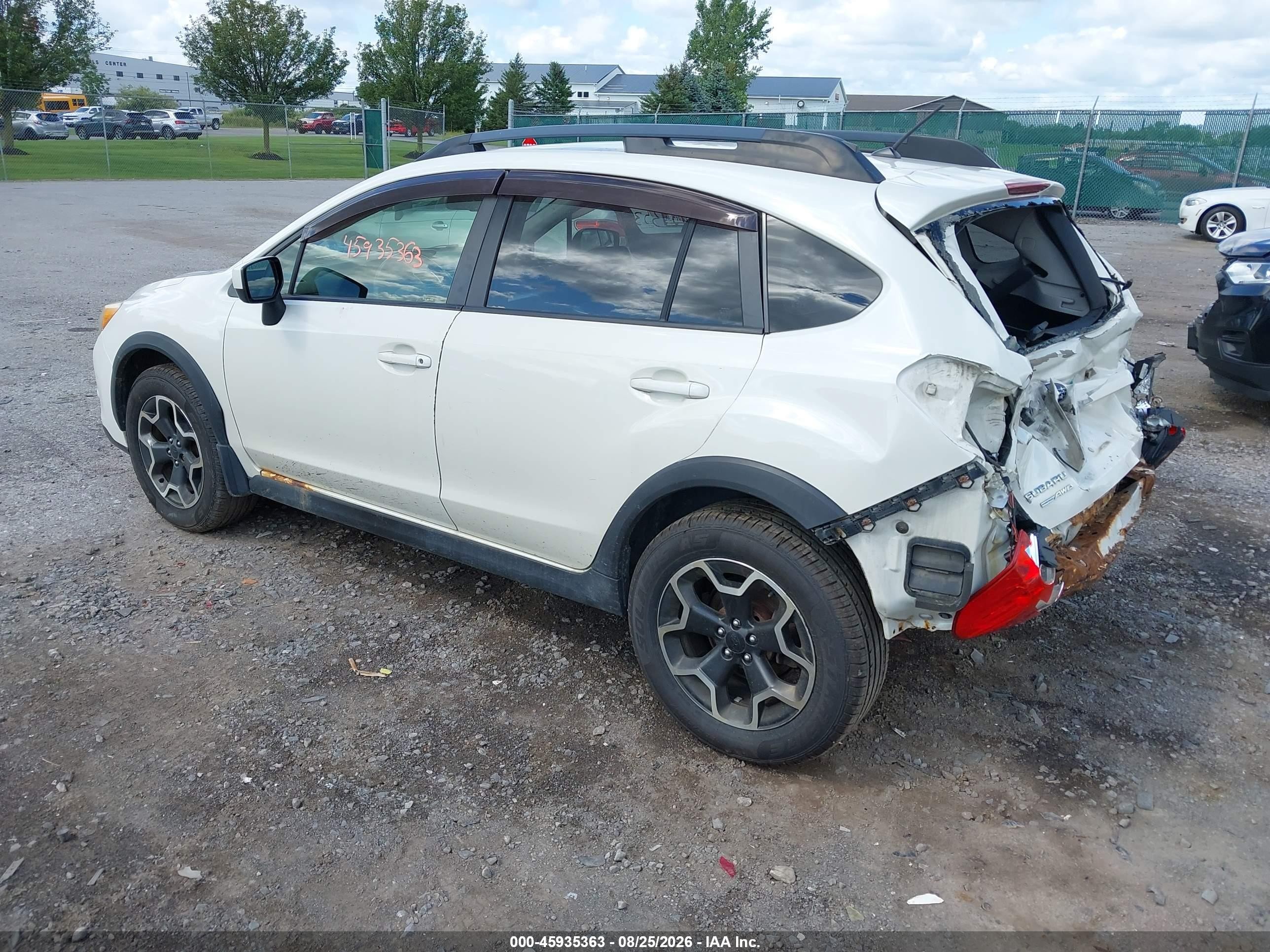 2015 Subaru Xv Crosstrek 2.0i Premium White vin: JF2GPACC4F8212207