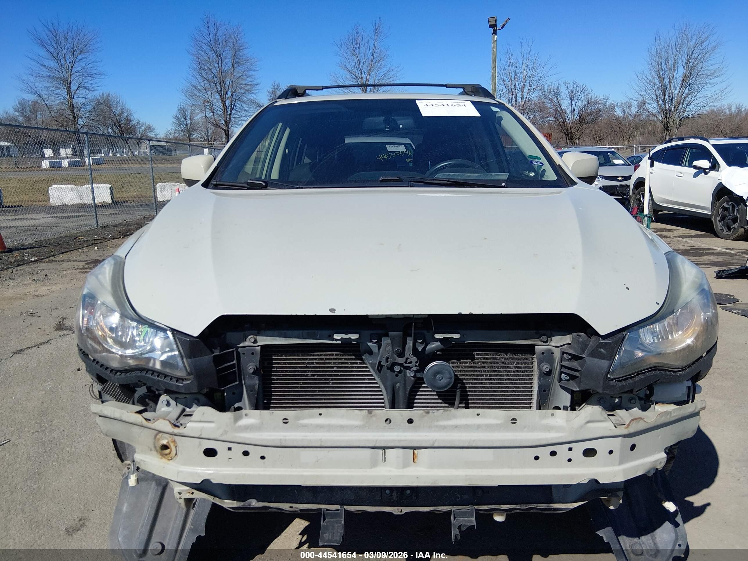 2014 Subaru Xv Crosstrek 2.0i Premium Gray vin: JF2GPACC5E8217415