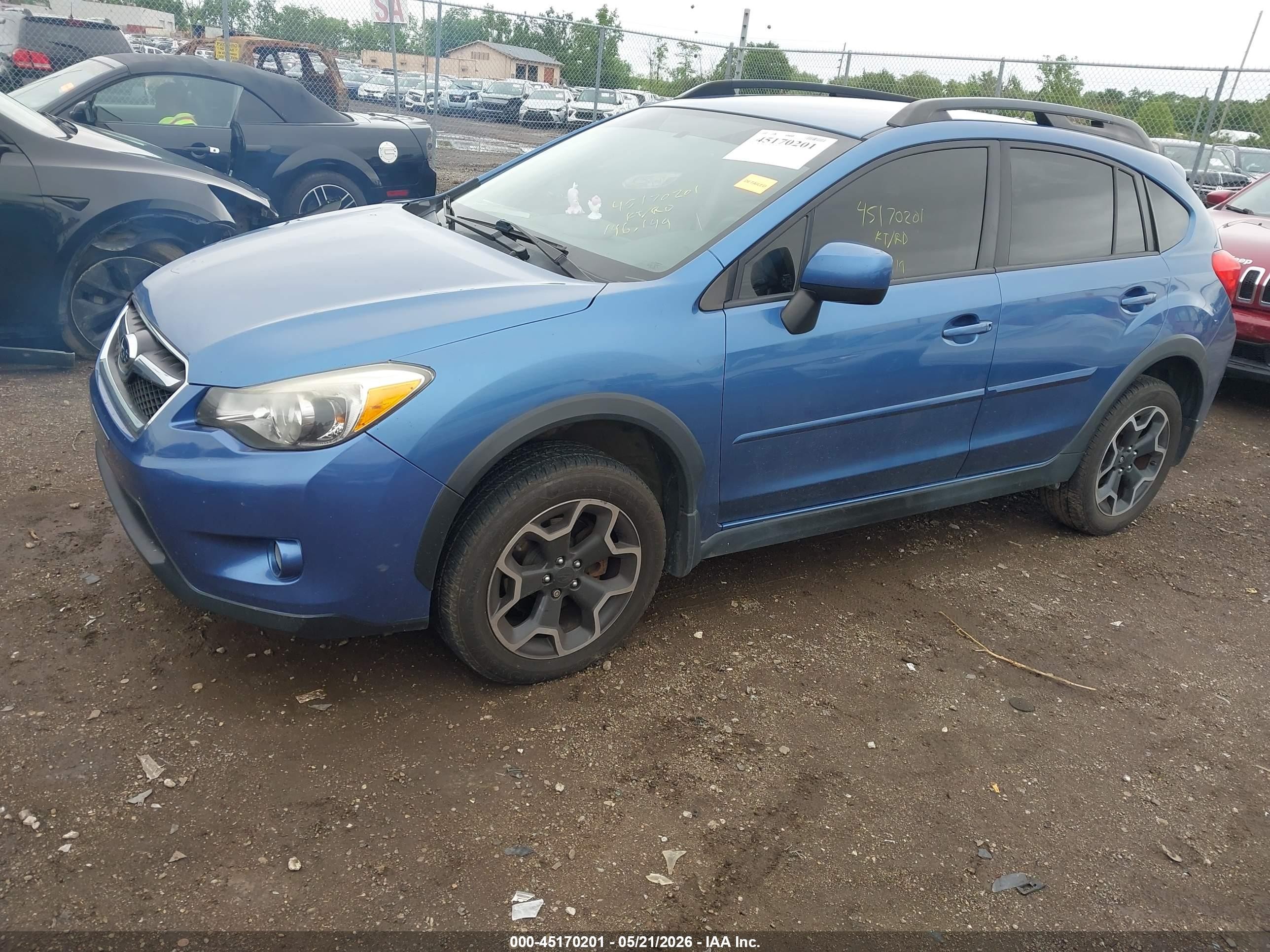 2014 Subaru Xv Crosstrek 2.0i Premium Blue vin: JF2GPACC5E8258420