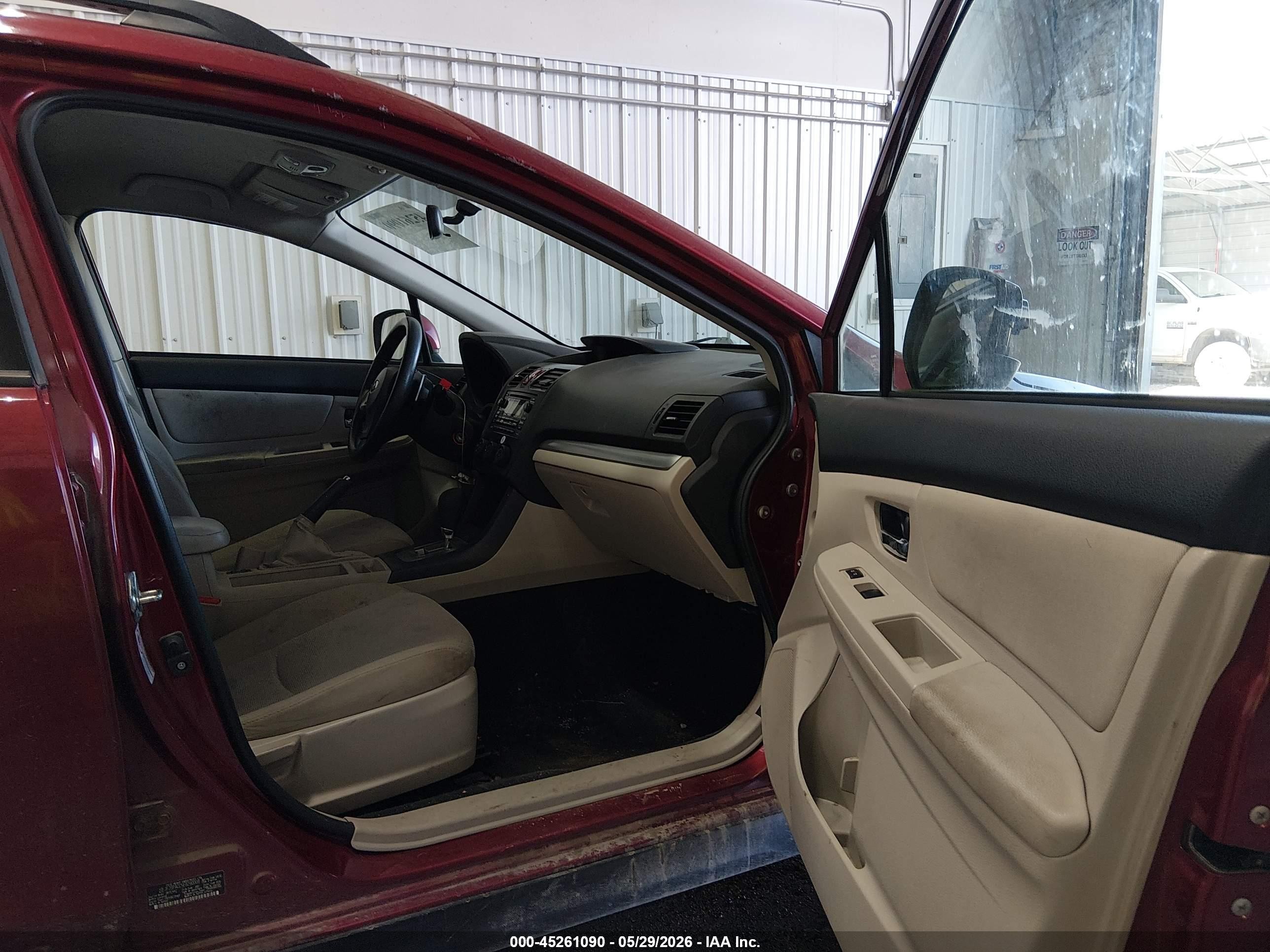 2014 Subaru Xv Crosstrek 2.0i Premium Red vin: JF2GPACC5E8290008