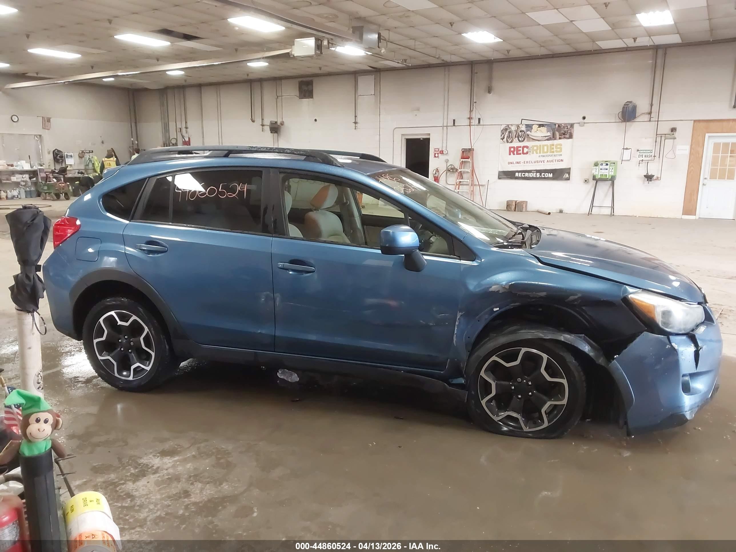 2014 Subaru Xv Crosstrek 2.0i Premium Blue vin: JF2GPACC5E9315533