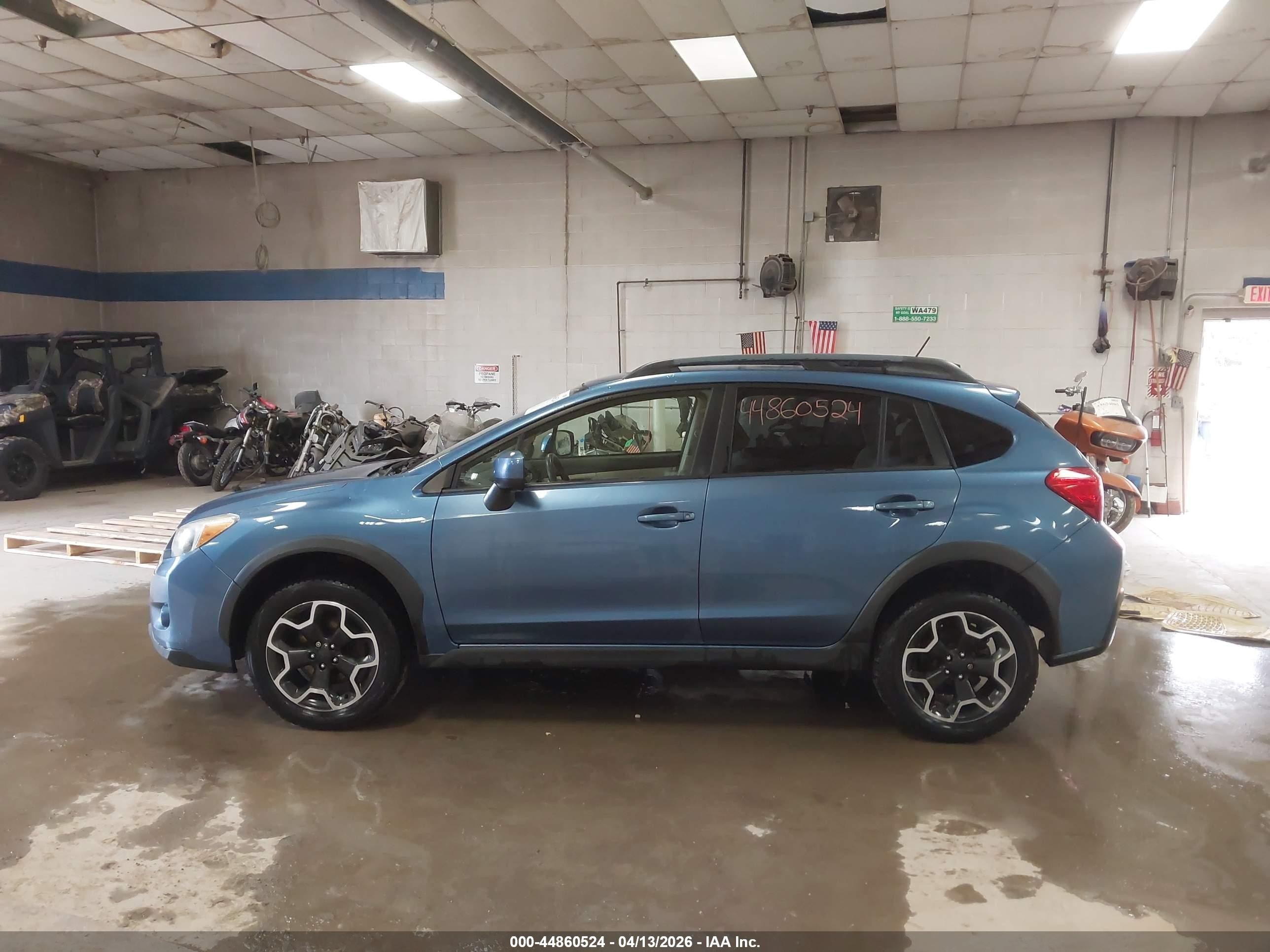2014 Subaru Xv Crosstrek 2.0i Premium Blue vin: JF2GPACC5E9315533
