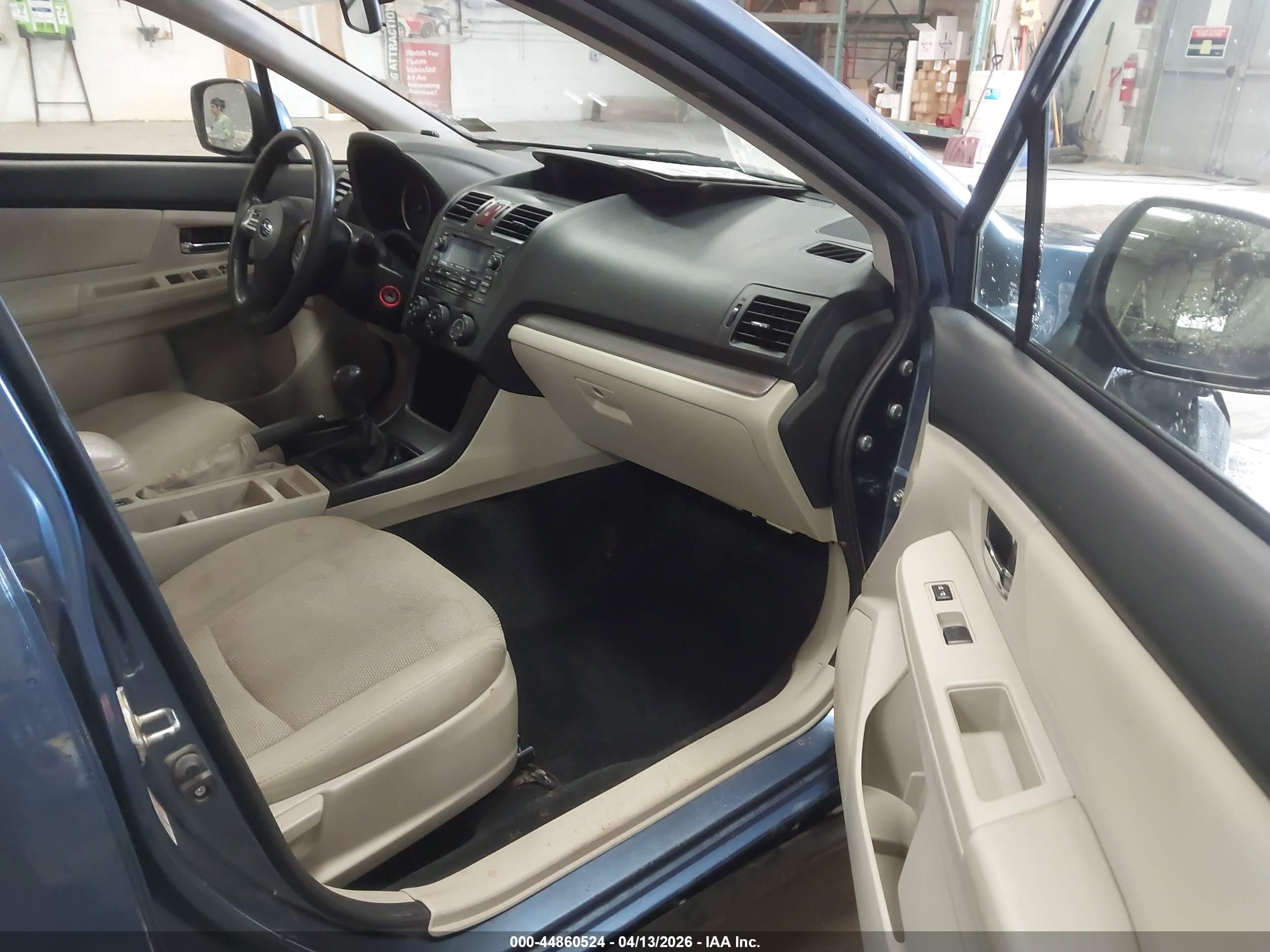 2014 Subaru Xv Crosstrek 2.0i Premium Blue vin: JF2GPACC5E9315533