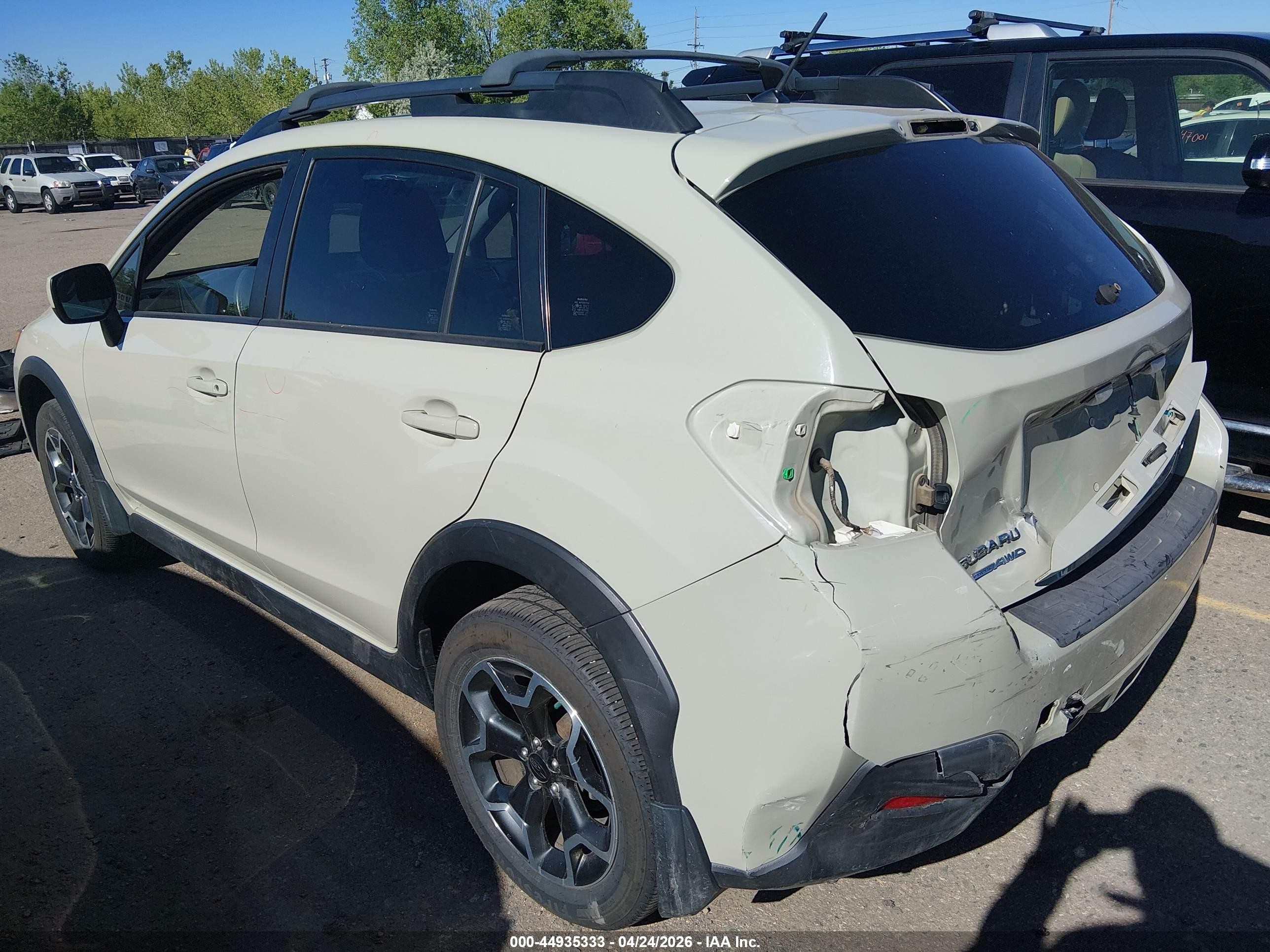 2014 Subaru Xv Crosstrek 2.0i Premium Cream vin: JF2GPACC5E9330260