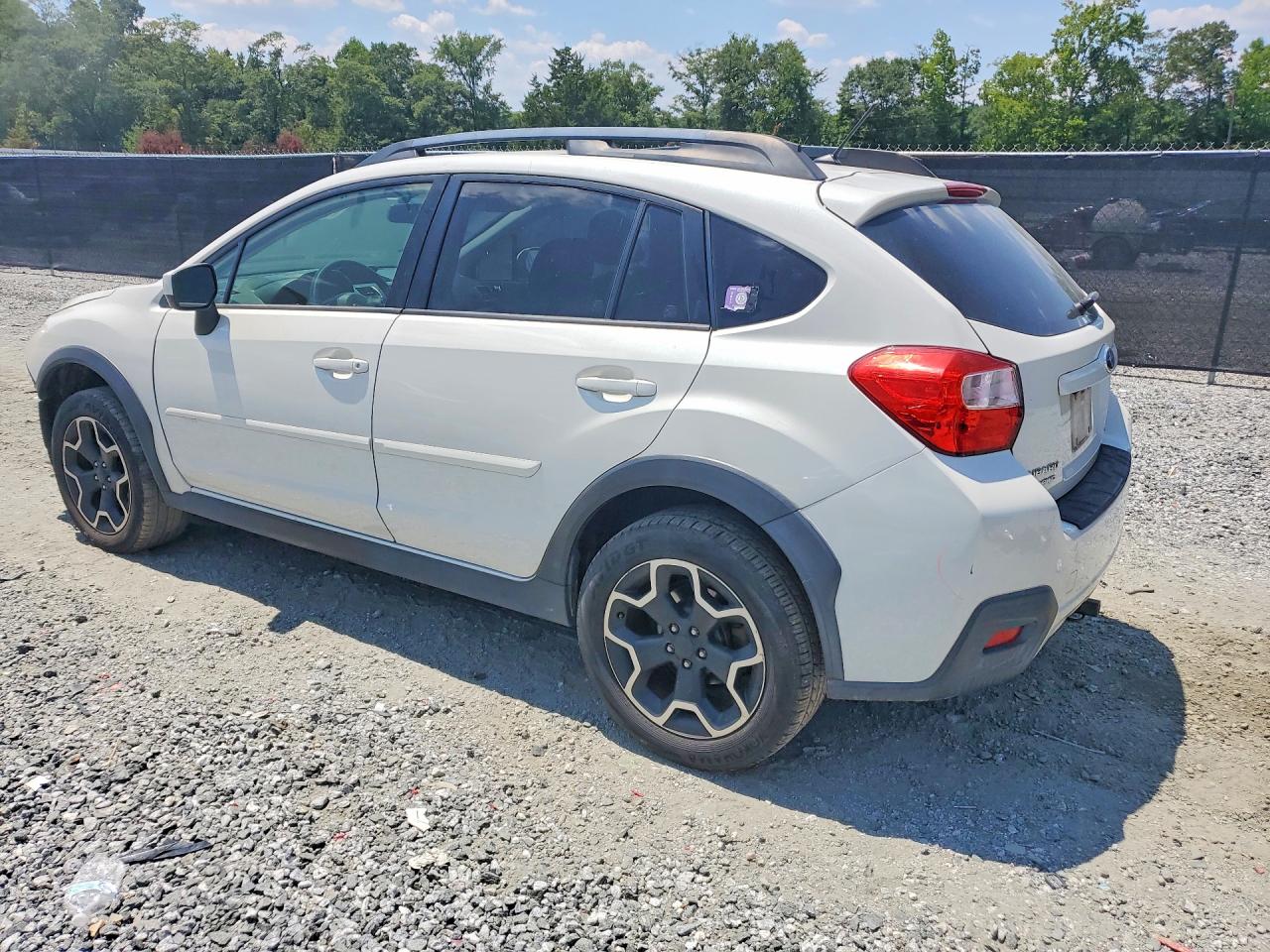 2015 Subaru Xv Crosstrek 2.0 Premium White vin: JF2GPACC5F8234152