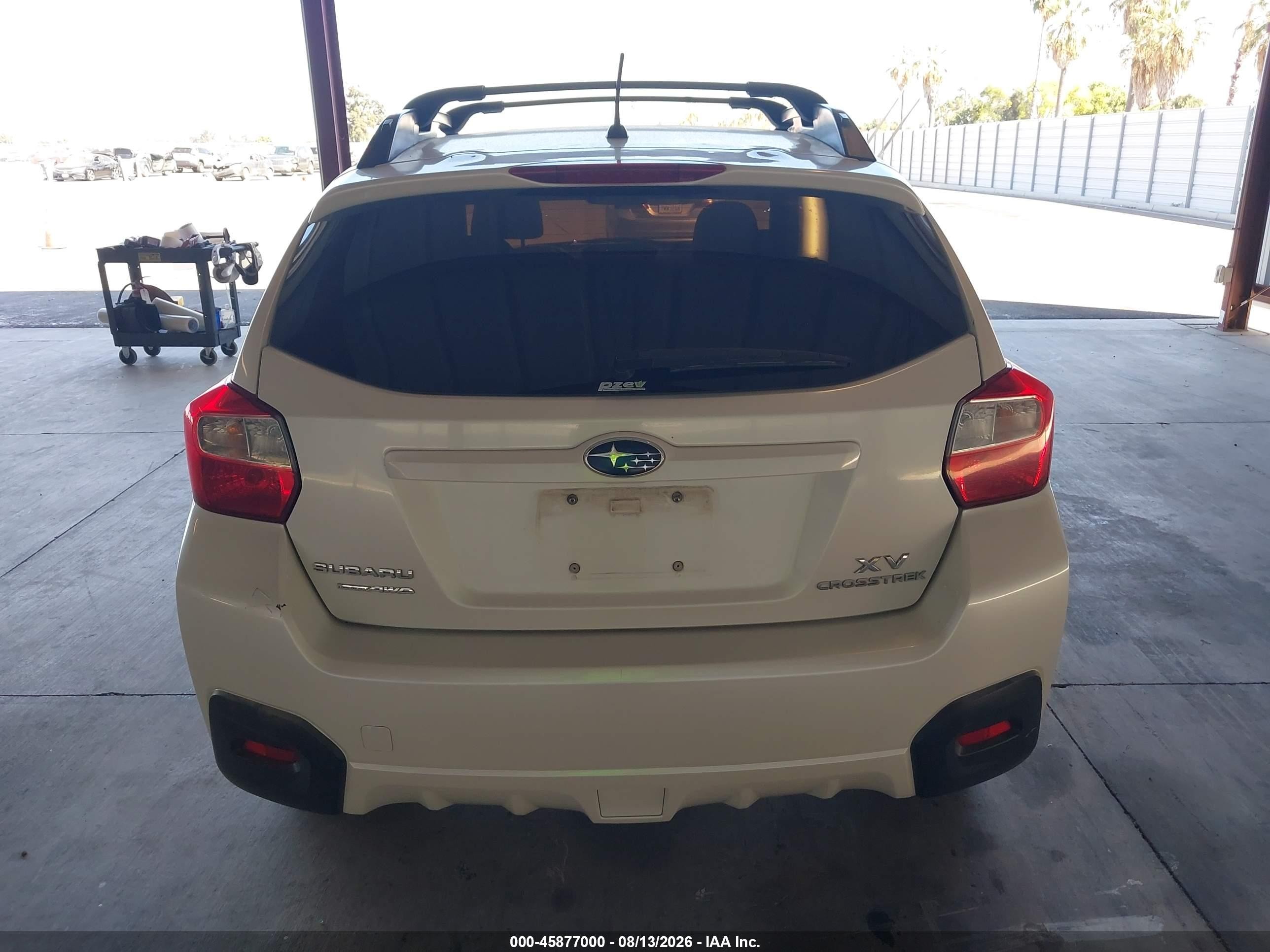 2014 Subaru Xv Crosstrek 2.0i Premium White vin: JF2GPACC6E8248415