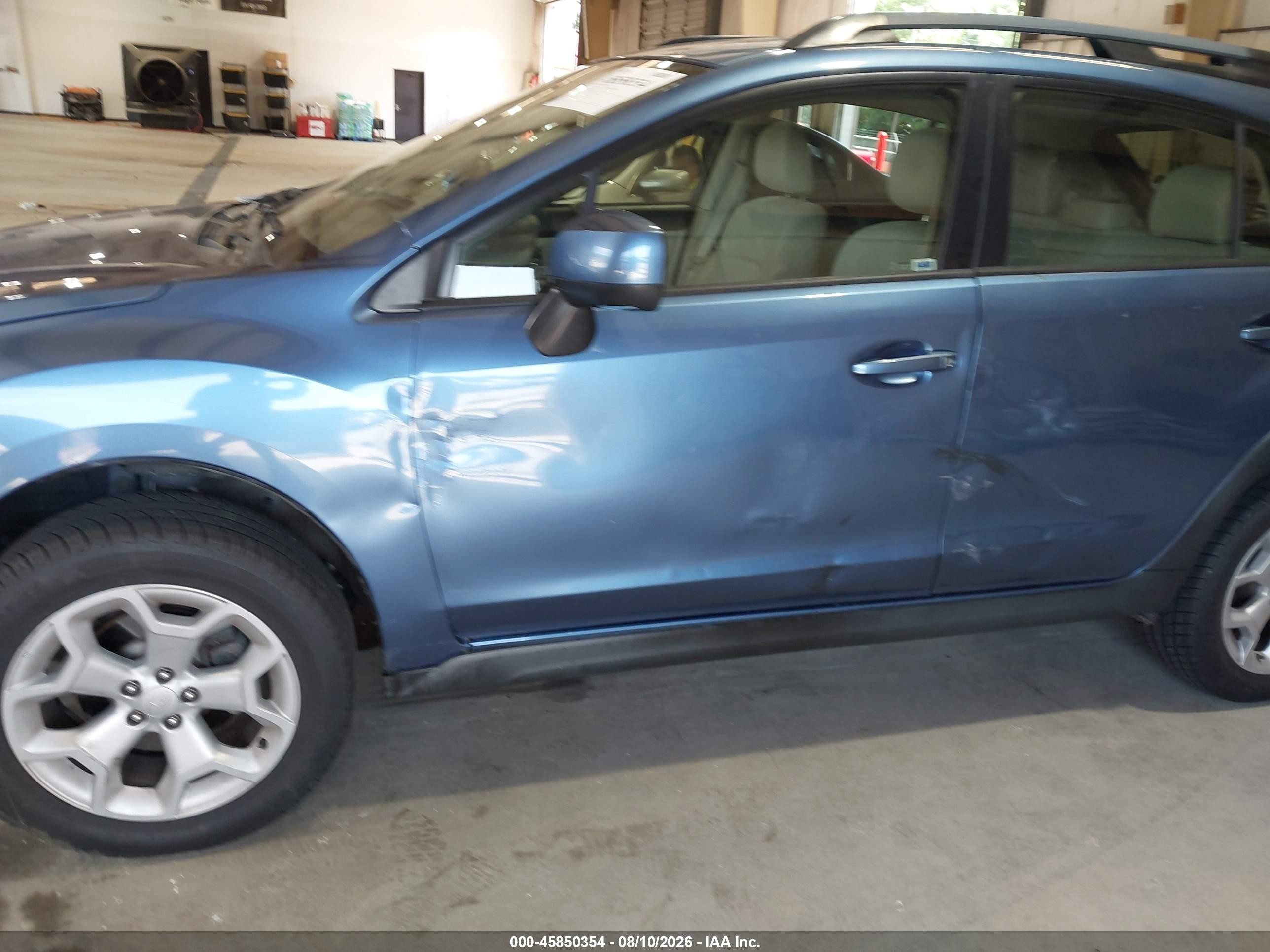 2014 Subaru Xv Crosstrek 2.0i Premium Blue vin: JF2GPACC6E8334128