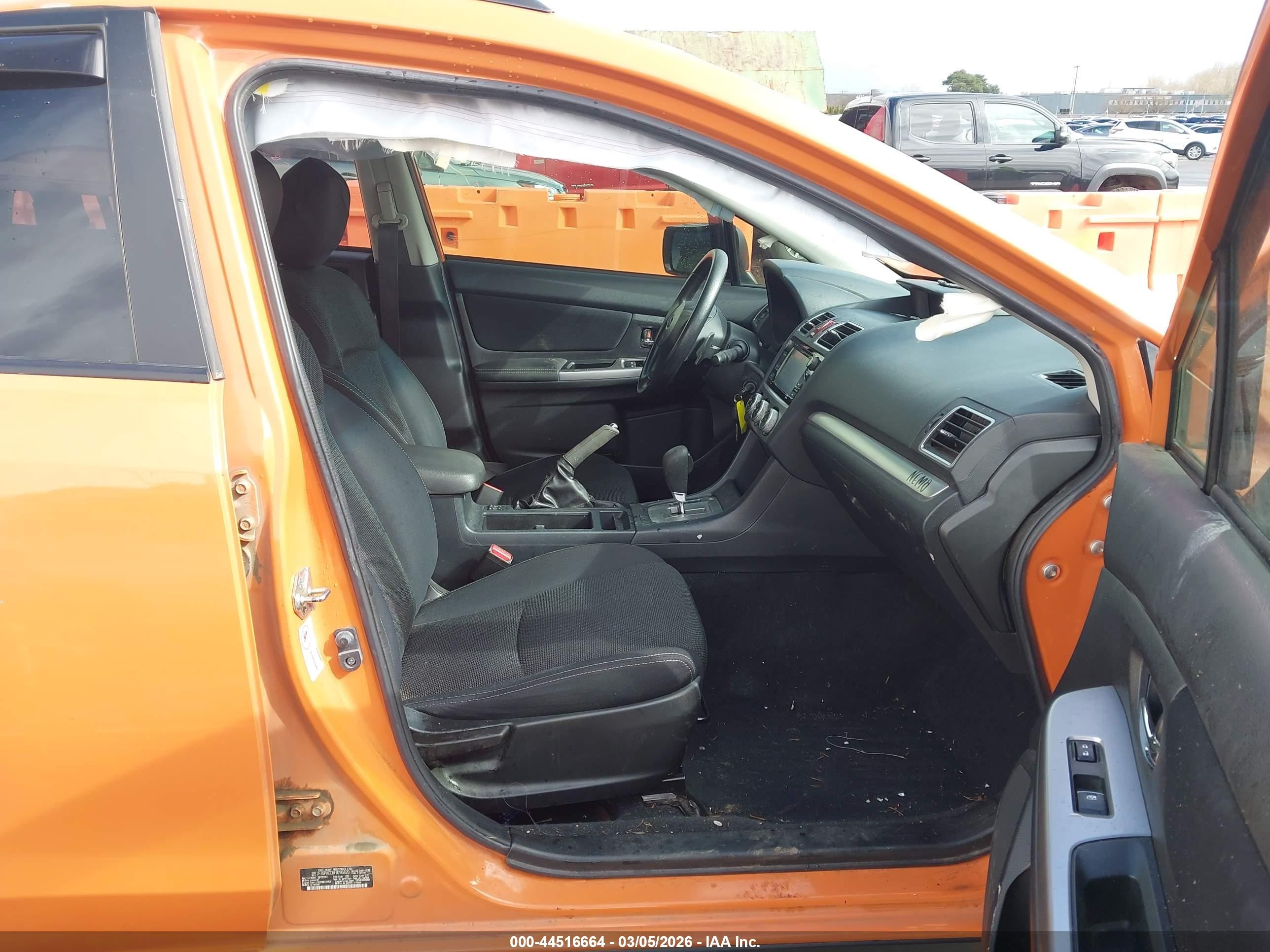 2015 Subaru Xv Crosstrek 2.0i Premium Orange vin: JF2GPACC6F8295820