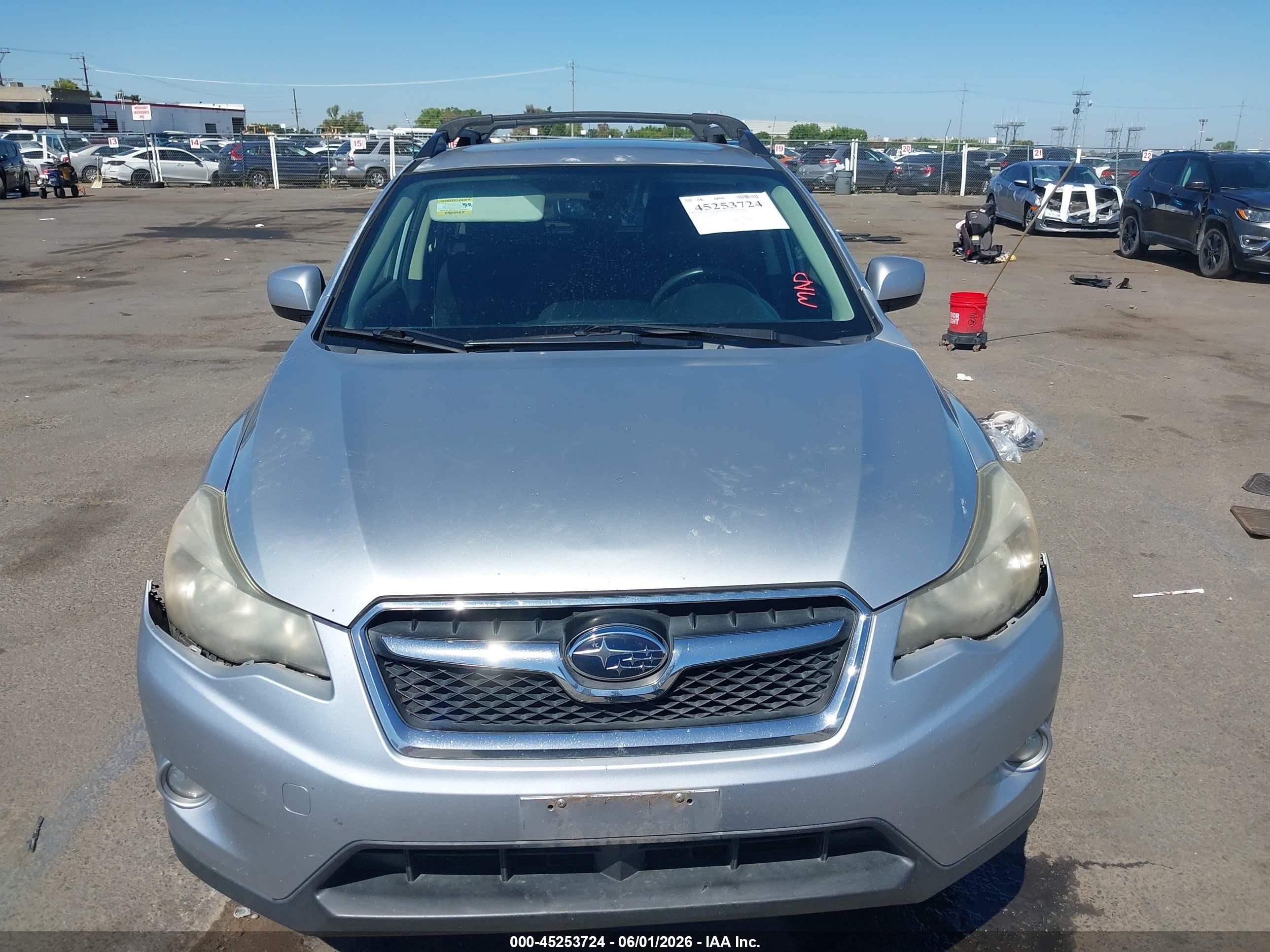 2013 Subaru Xv Crosstrek 2.0i Premium Silver vin: JF2GPACC7D1900191