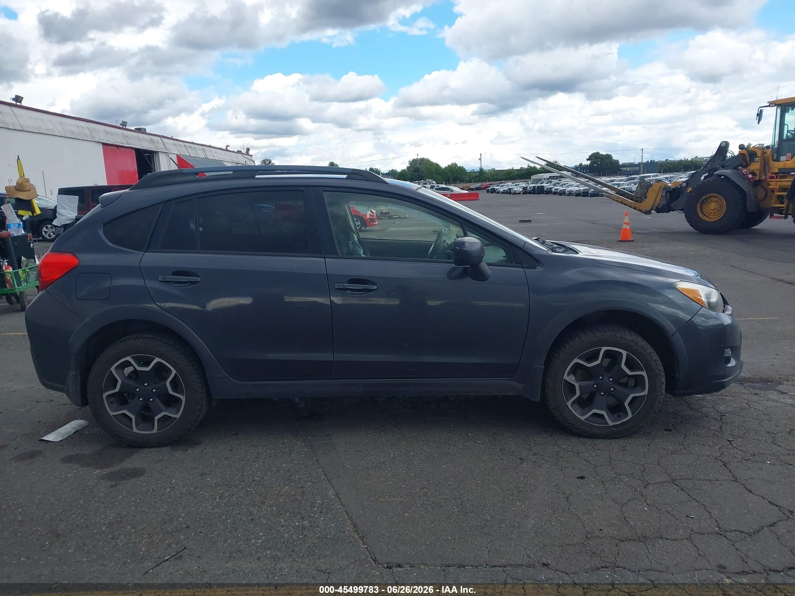 2014 Subaru Xv Crosstrek 2.0i Premium Gray vin: JF2GPACC7E8212619