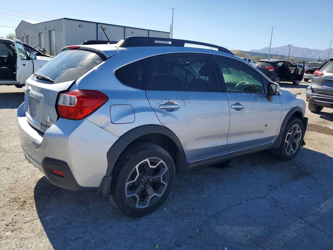 2014 Subaru Xv Crosstrek 2.0 Premium Silver vin: JF2GPACC7E8263215