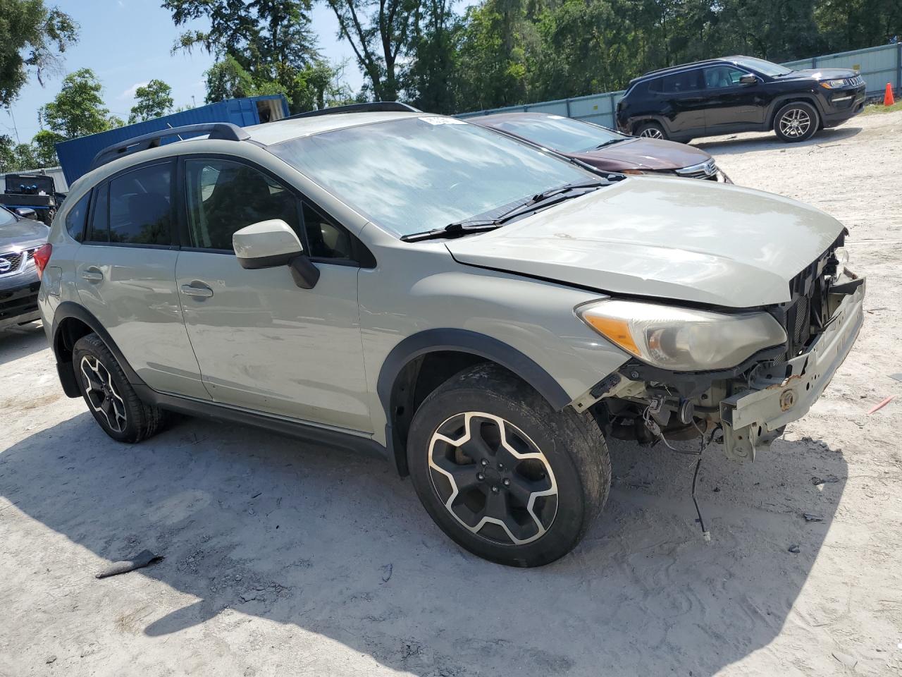 2014 Subaru Xv Crosstrek 2.0 Premium Green vin: JF2GPACC7E9208225 Damage: Right Front Tire, Worn, Replacement Required