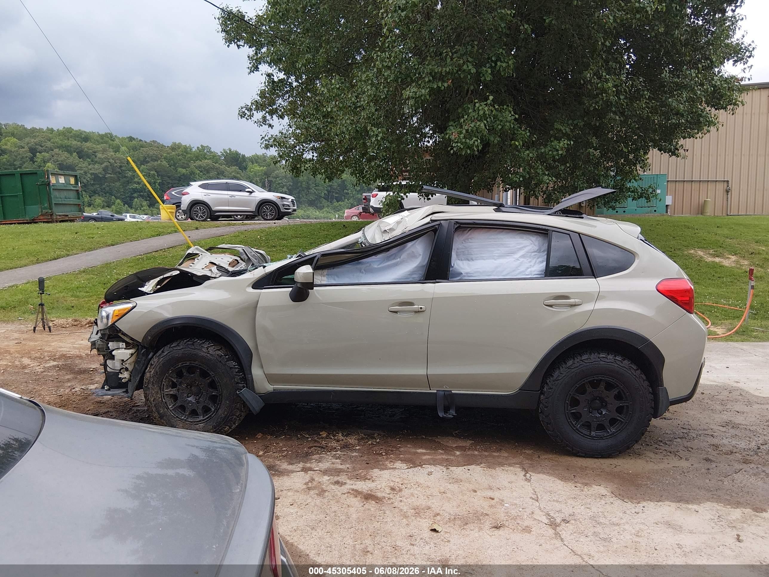 2015 Subaru Xv Crosstrek 2.0i Premium Beige vin: JF2GPACC7F8272031