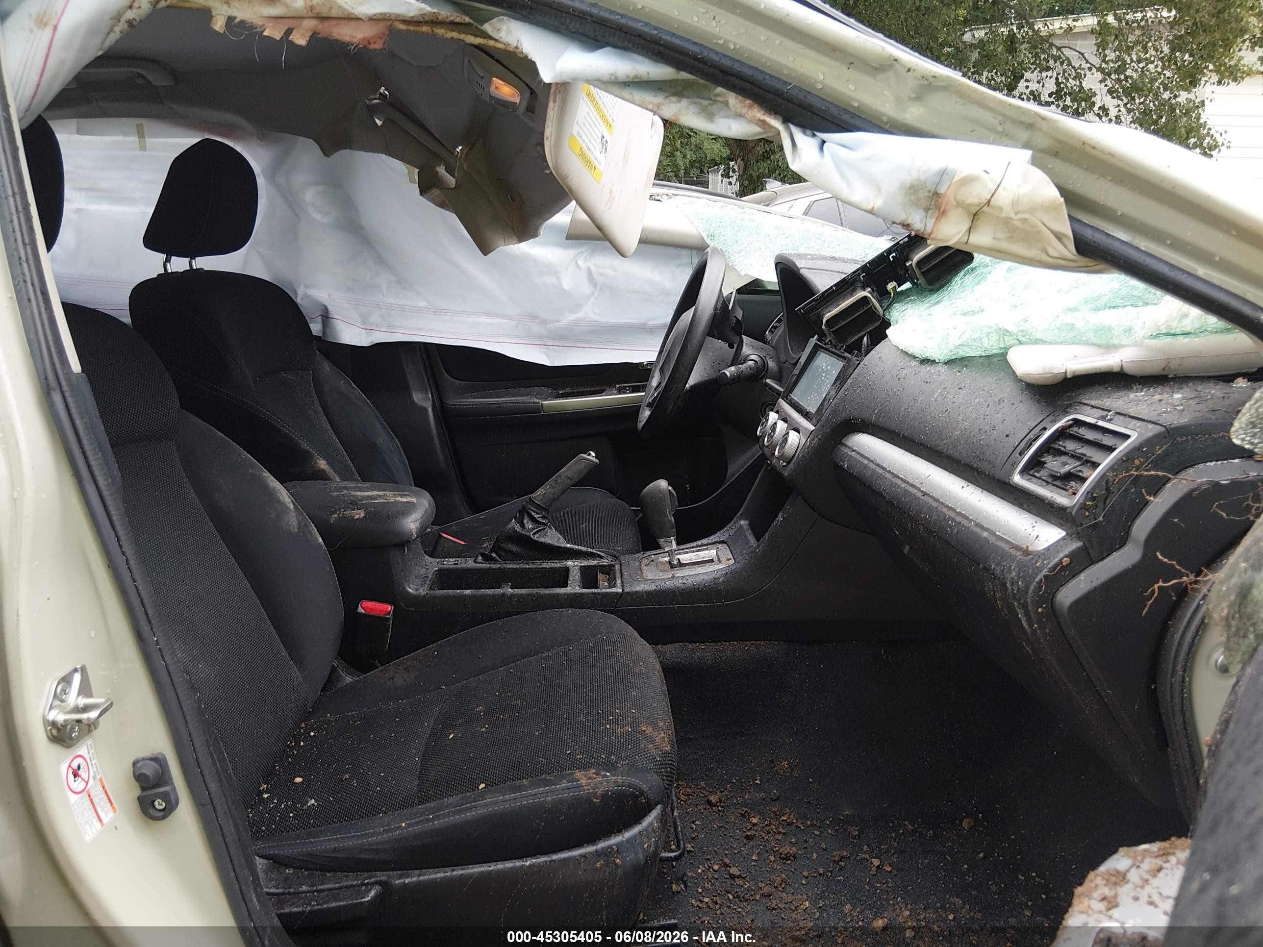 2015 Subaru Xv Crosstrek 2.0i Premium Beige vin: JF2GPACC7F8272031