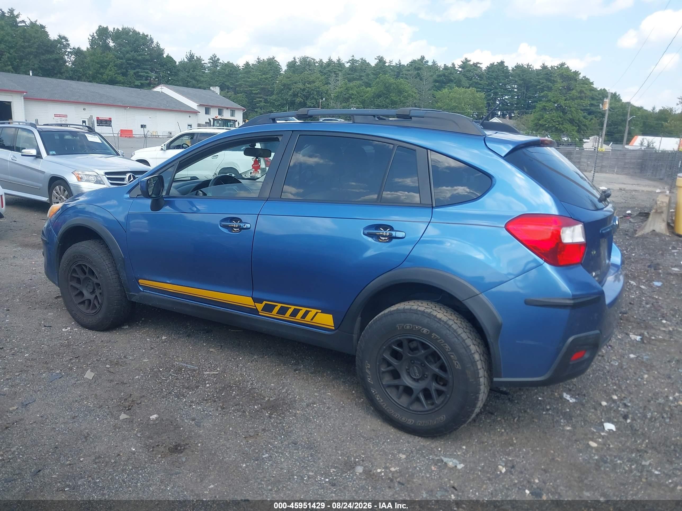 2015 Subaru Xv Crosstrek 2.0i Premium Blue vin: JF2GPACC7FG263755