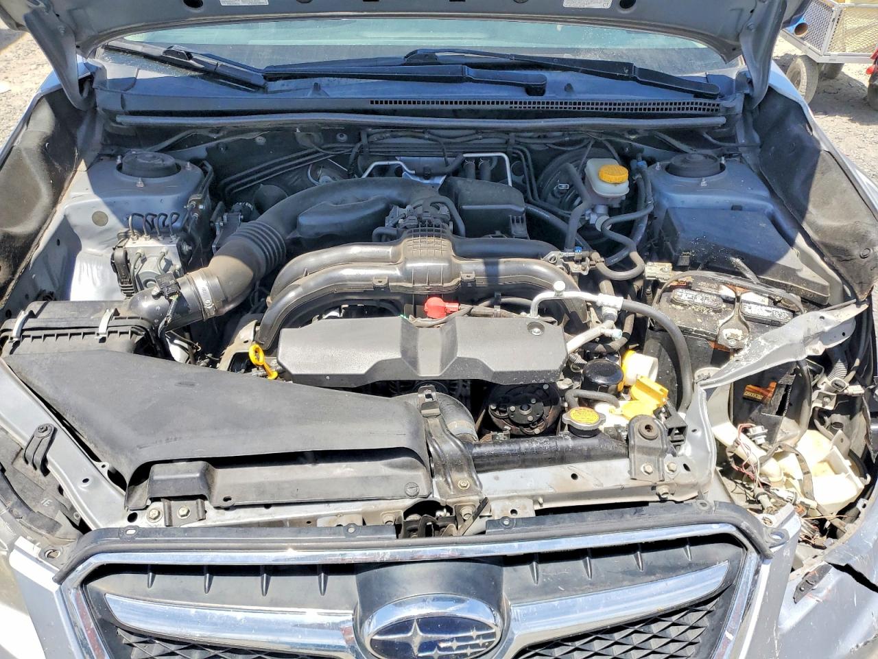 2014 Subaru Xv Crosstrek 2.0 Premium Серебряный vin: JF2GPACC8E8225881