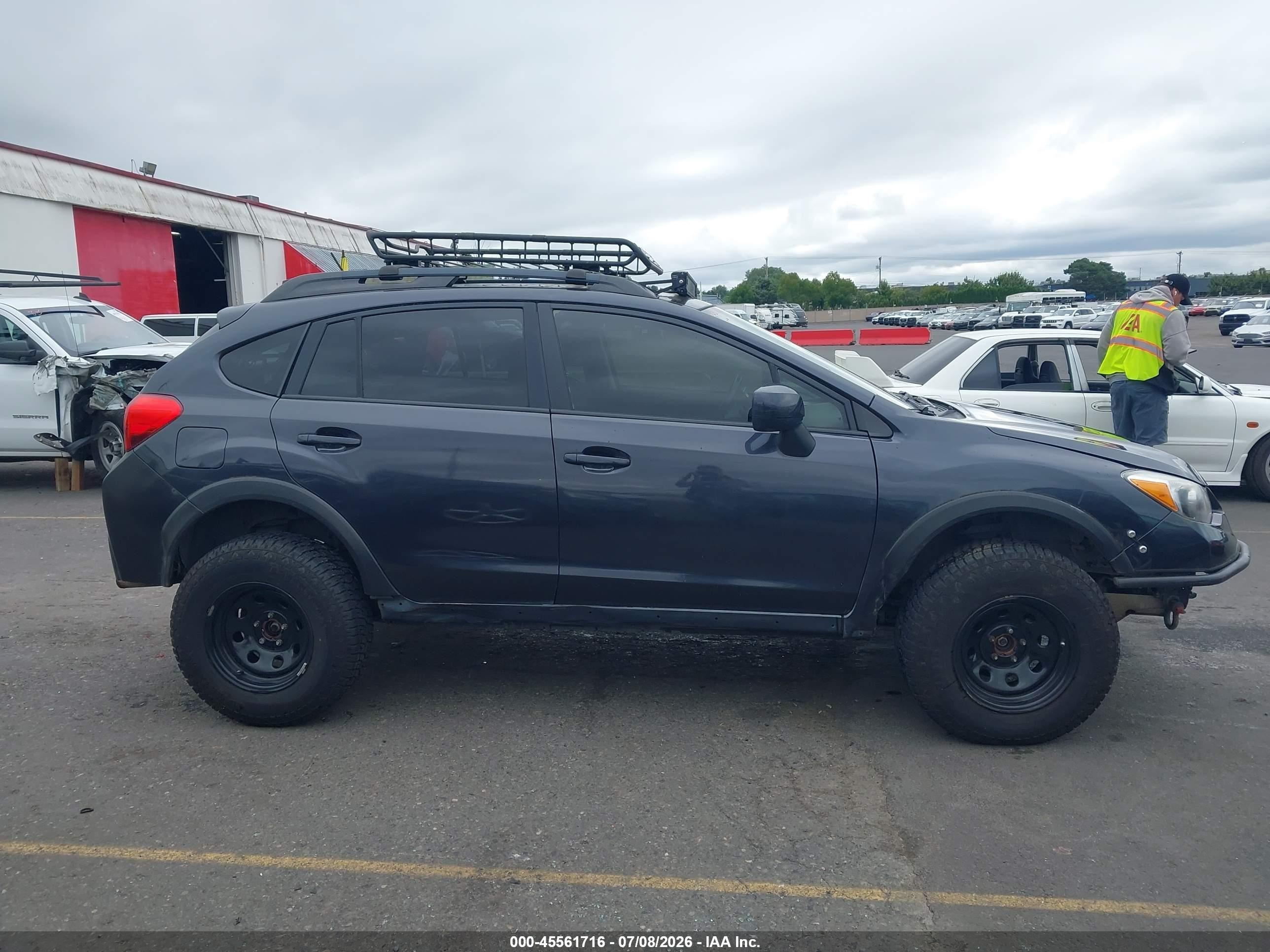 2014 Subaru Xv Crosstrek 2.0i Premium Gray vin: JF2GPACC8E8272408