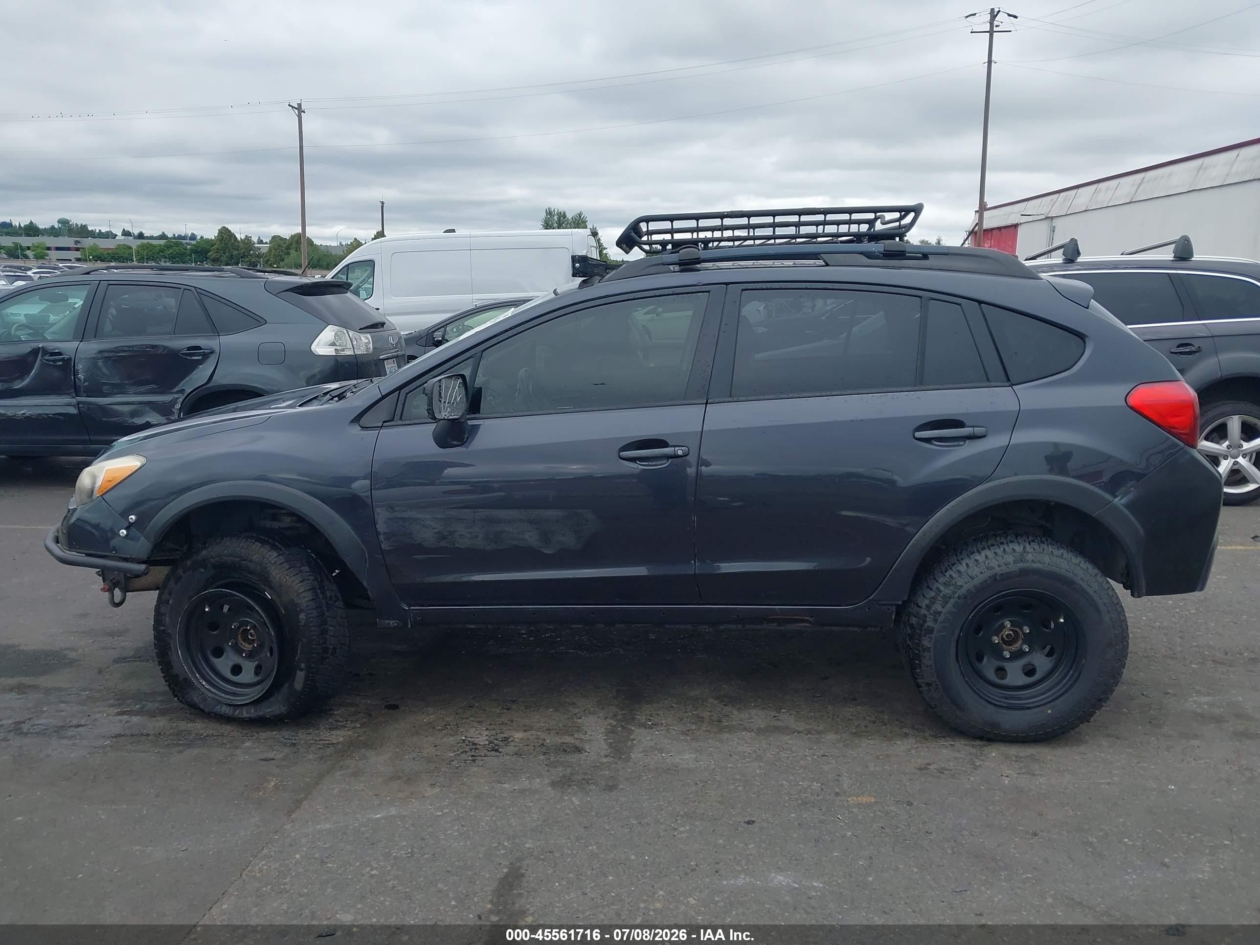 2014 Subaru Xv Crosstrek 2.0i Premium Gray vin: JF2GPACC8E8272408