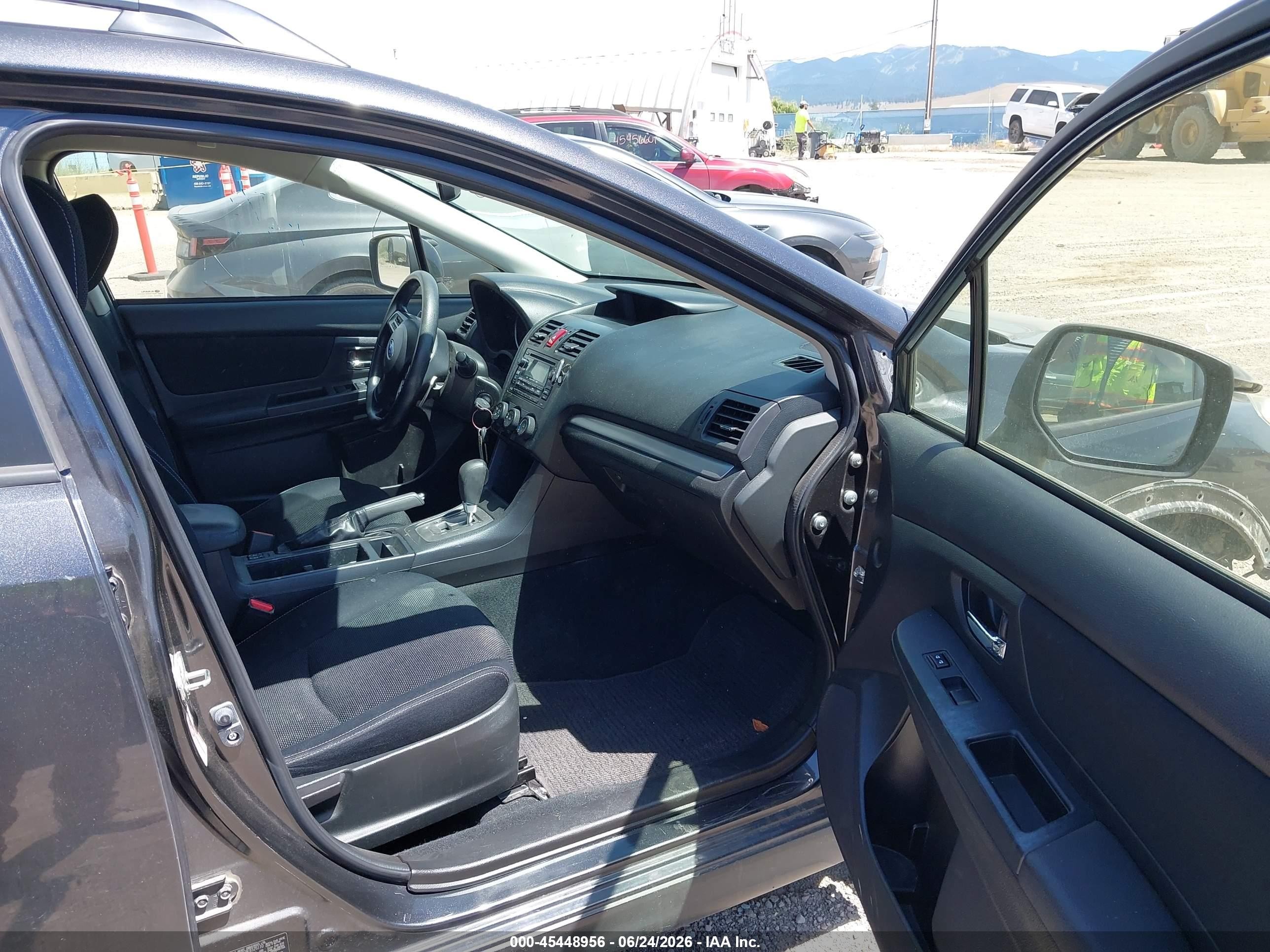 2014 Subaru Xv Crosstrek 2.0i Premium Gray vin: JF2GPACC8E8325110
