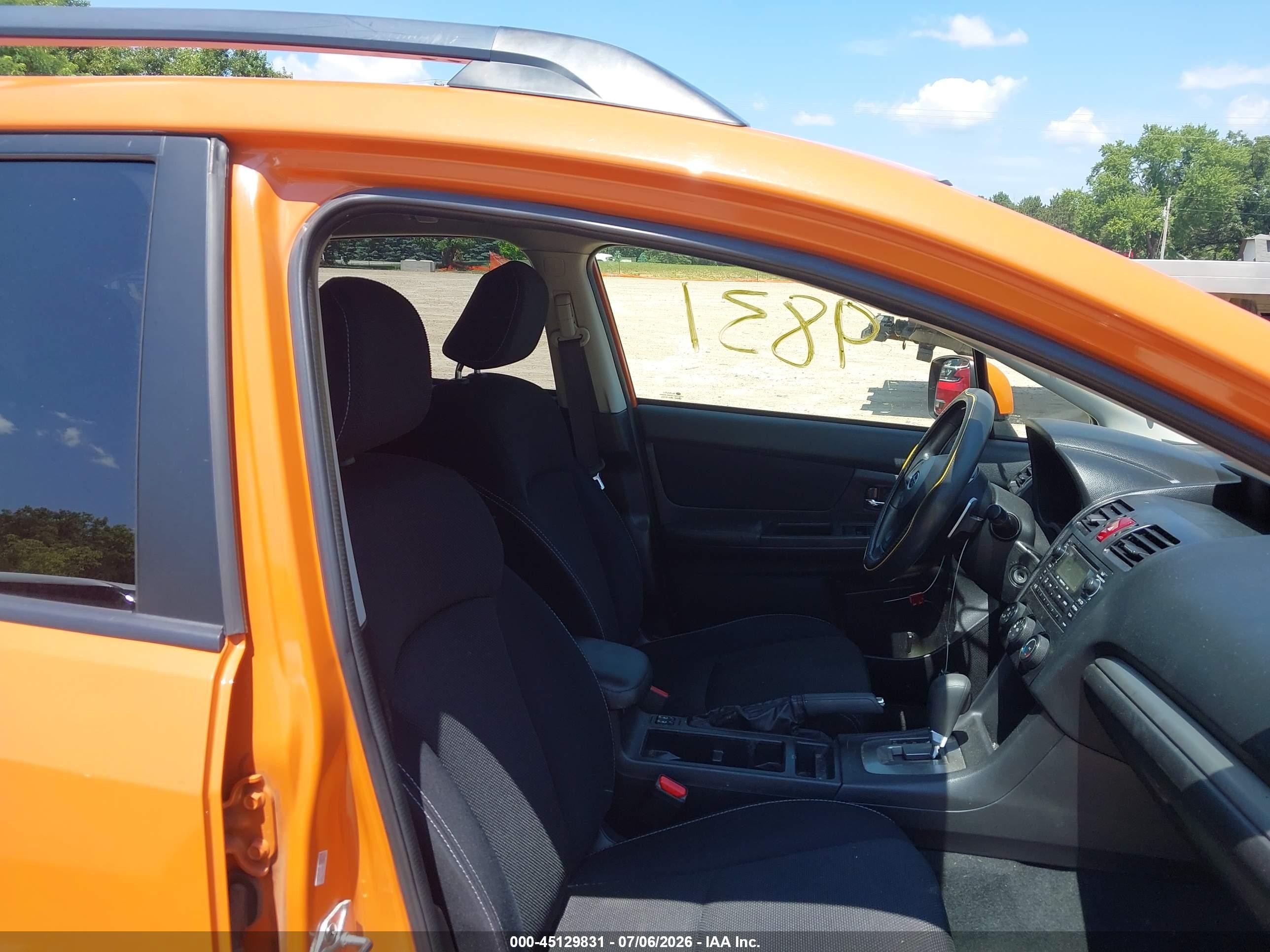 2014 Subaru Xv Crosstrek 2.0i Premium Orange vin: JF2GPACC8E8341730