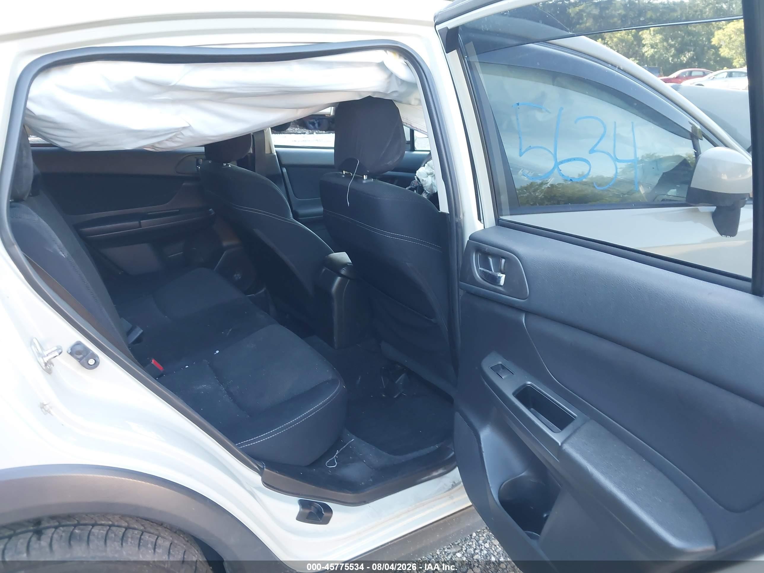 2014 Subaru Xv Crosstrek 2.0i Premium Beige vin: JF2GPACC8E9233604