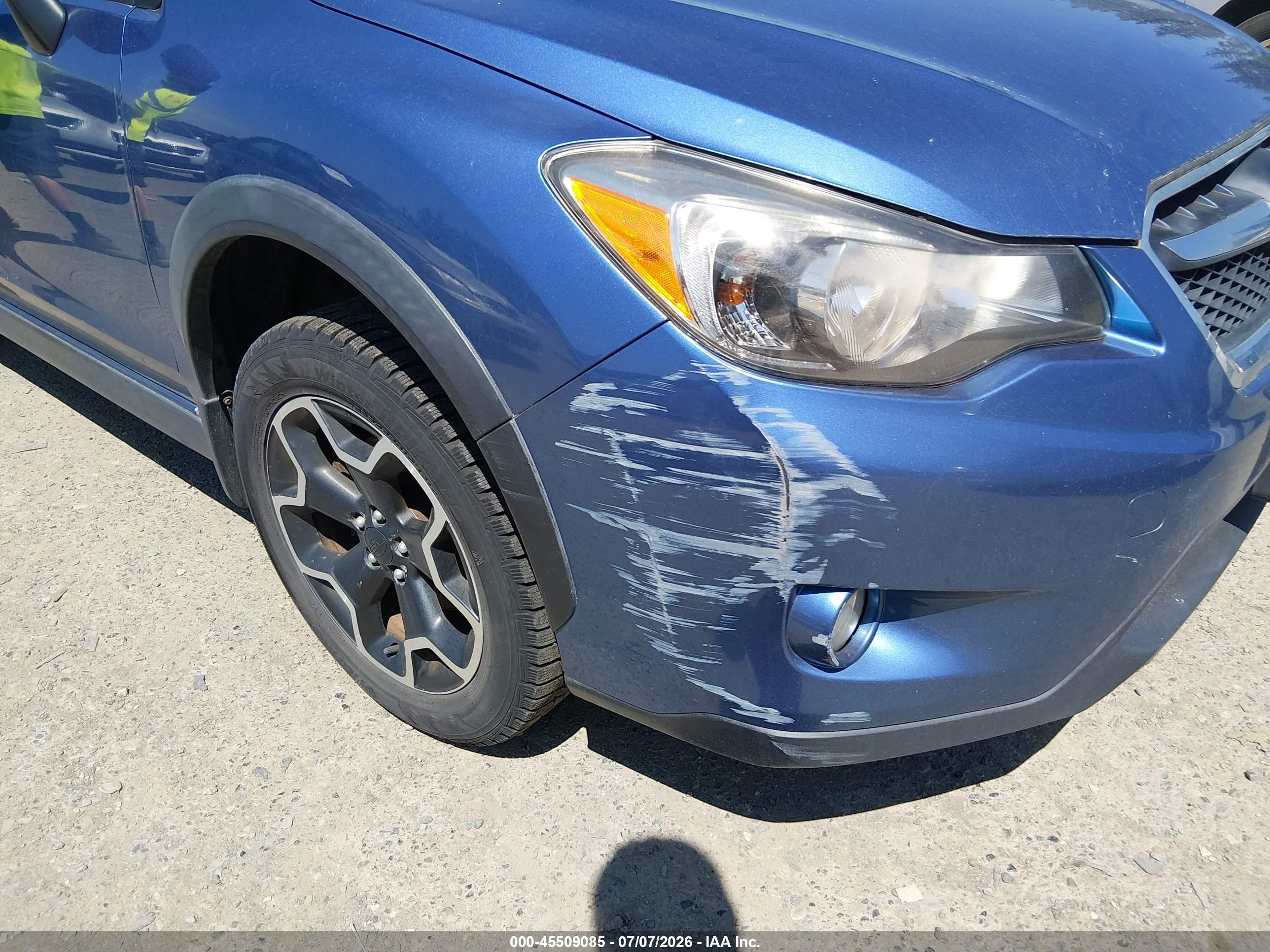 2014 Subaru Xv Crosstrek 2.0i Premium Blue vin: JF2GPACC8E9300413