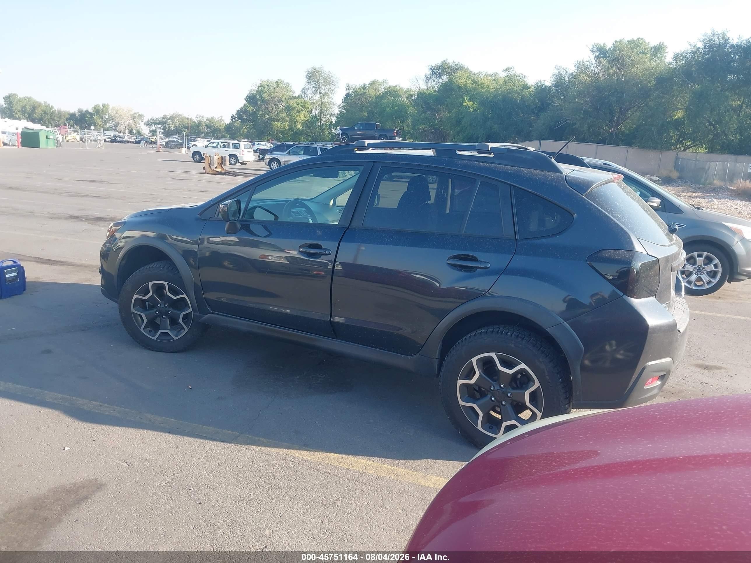 2015 Subaru Xv Crosstrek 2.0i Premium Brown vin: JF2GPACC8F8245971