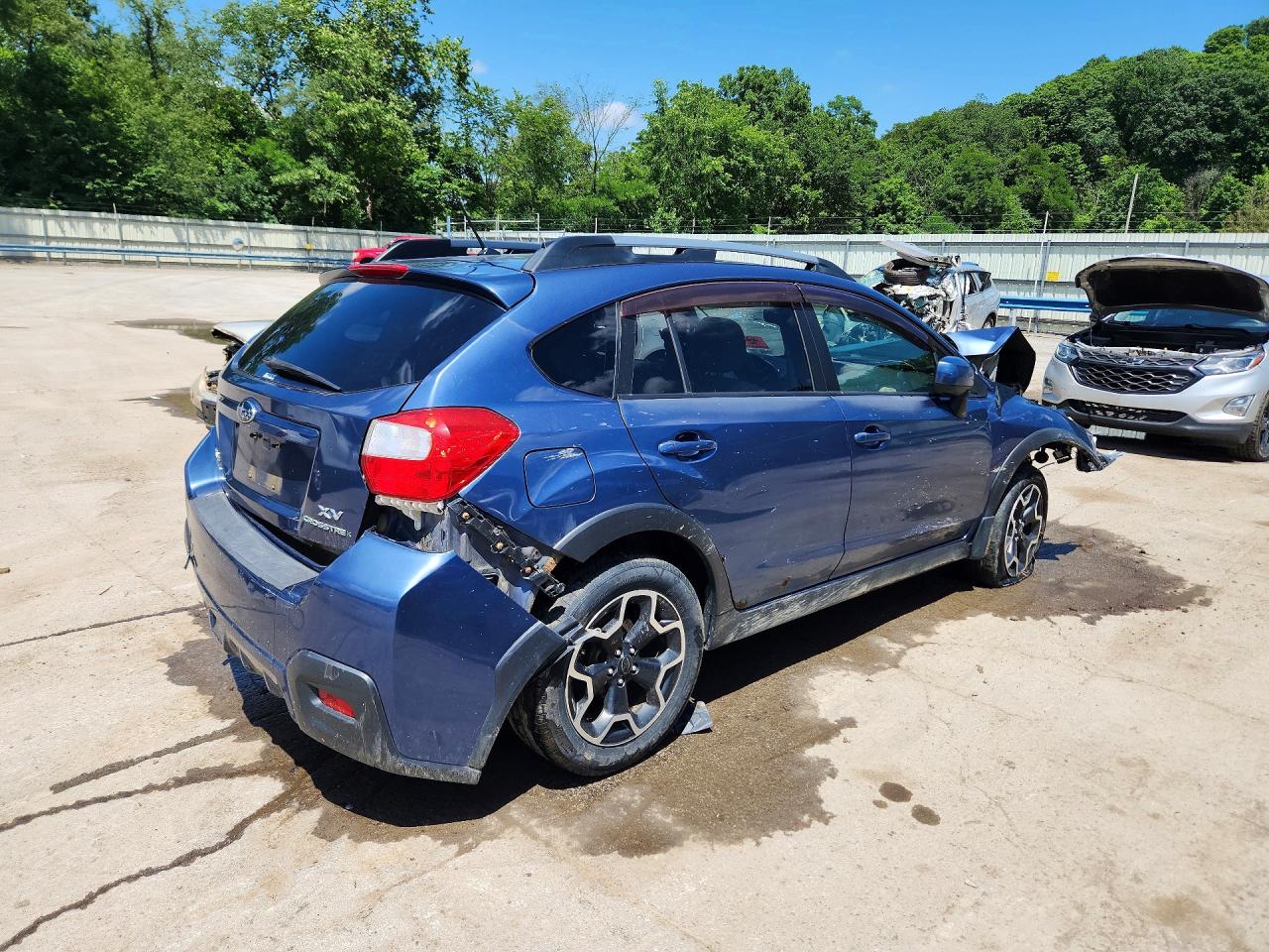 2013 Subaru Xv Crosstrek 2.0 Premium Blue vin: JF2GPACC9D2881637