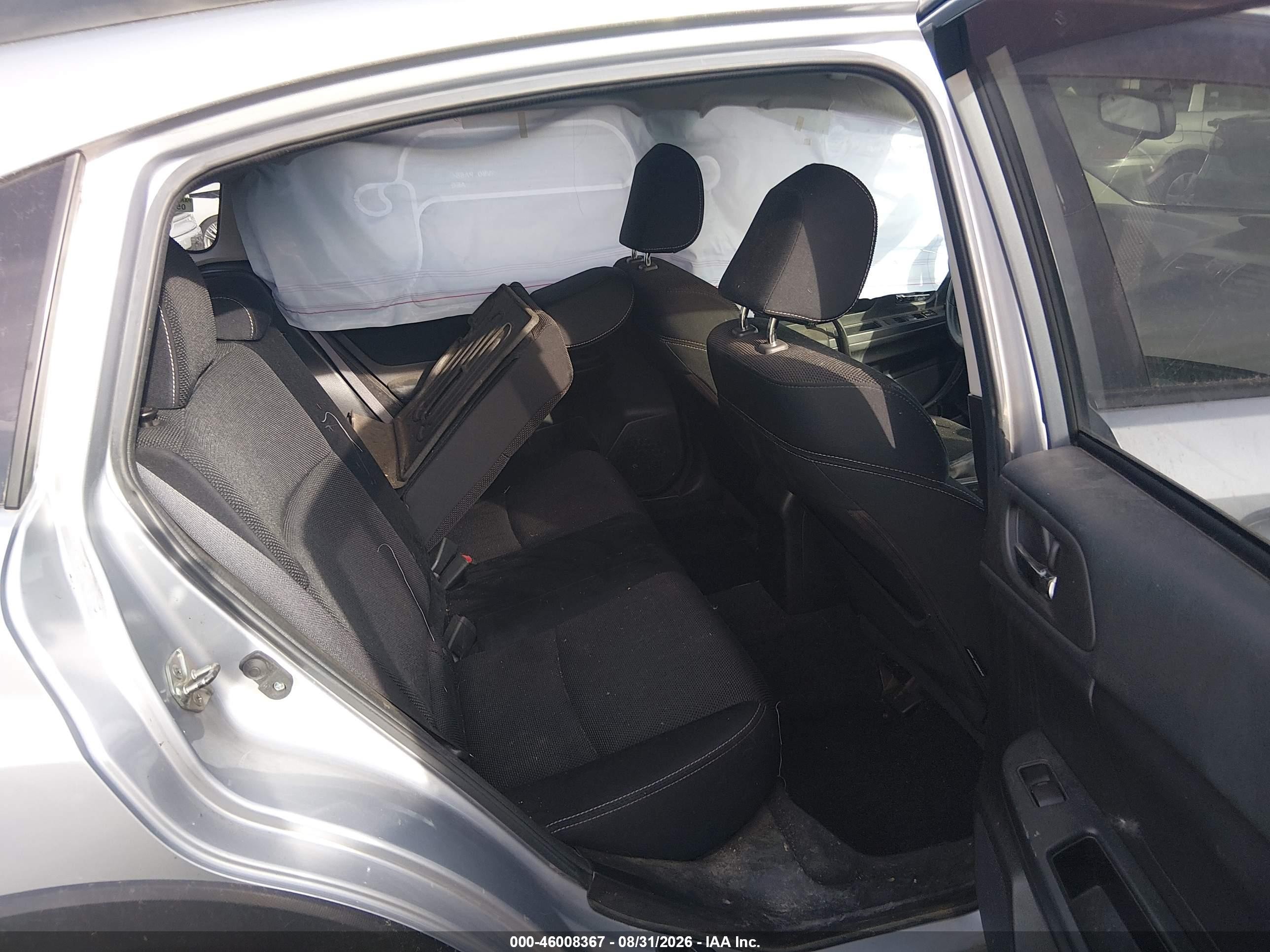 2013 Subaru Xv Crosstrek 2.0i Premium Silver vin: JF2GPACC9D2892170