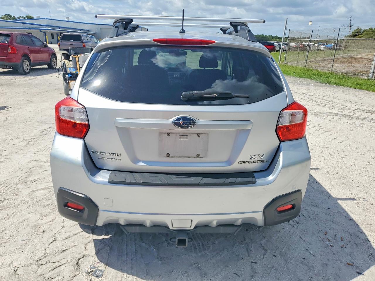 2014 Subaru Xv Crosstrek 2.0 Premium Silver vin: JF2GPACC9E8211200